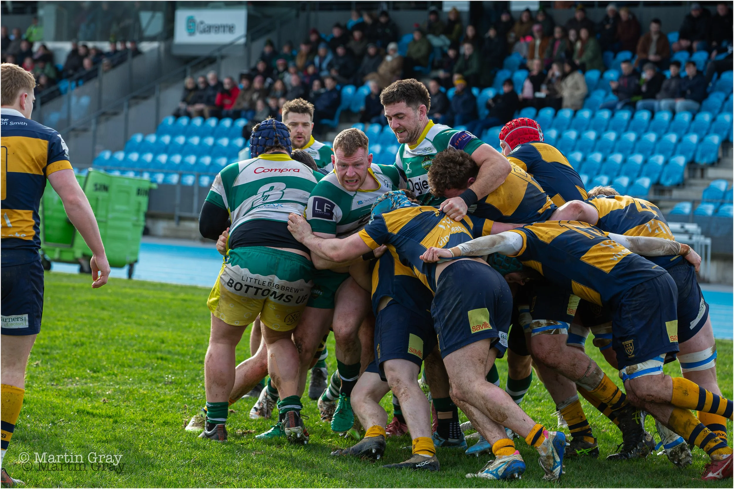 Raiders driving maul as they attack the Oaks tryline-2.jpg