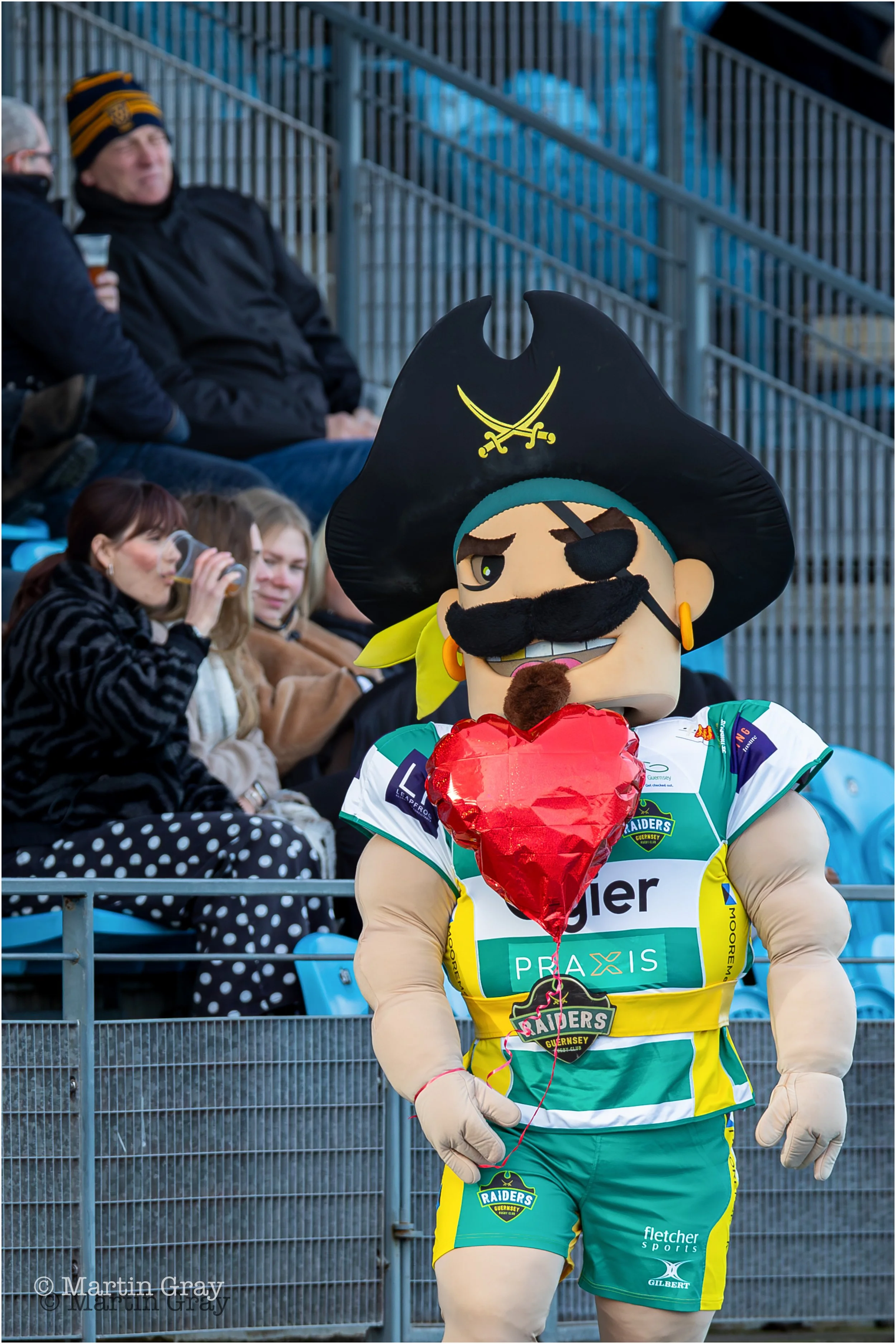 Rocky was looking for a Valentine-0256.jpg