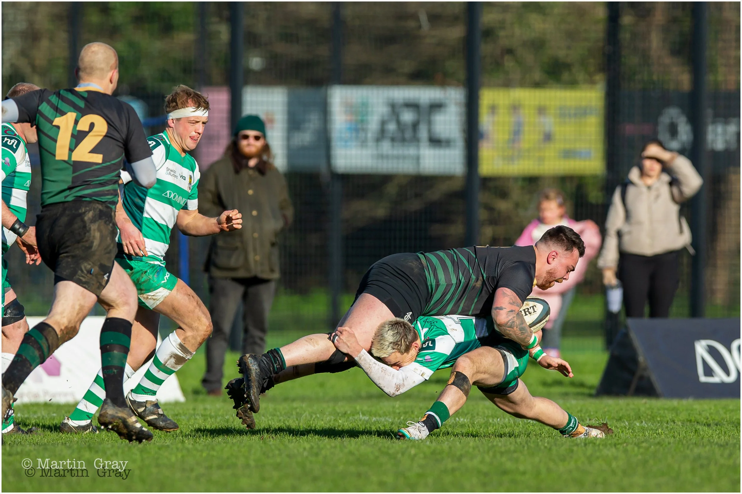 Charlie Simmonds tackle-7935.jpg