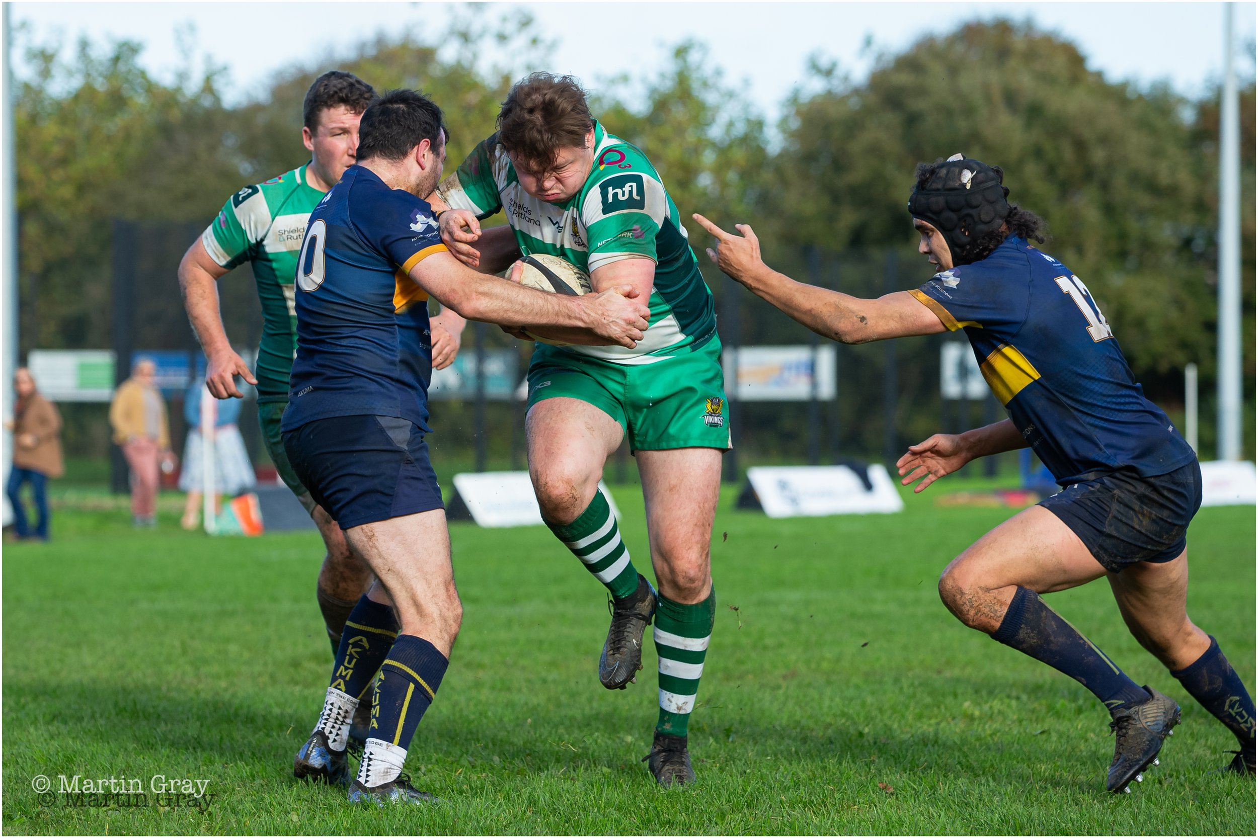 Ed Duerden powers through in the oppositions 22-1712.jpg