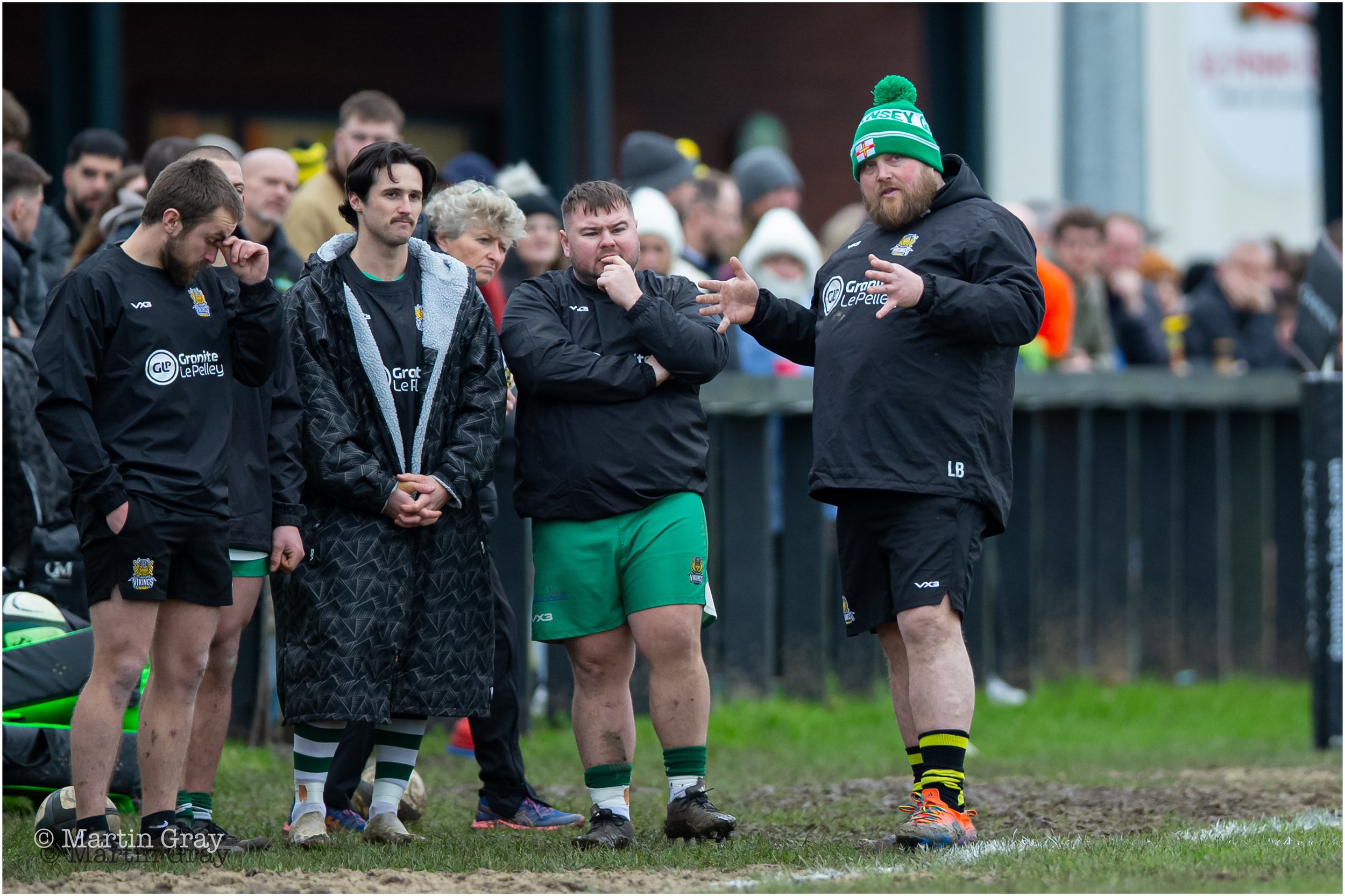 Layton Batiste with Vikings replacements-5180.jpg