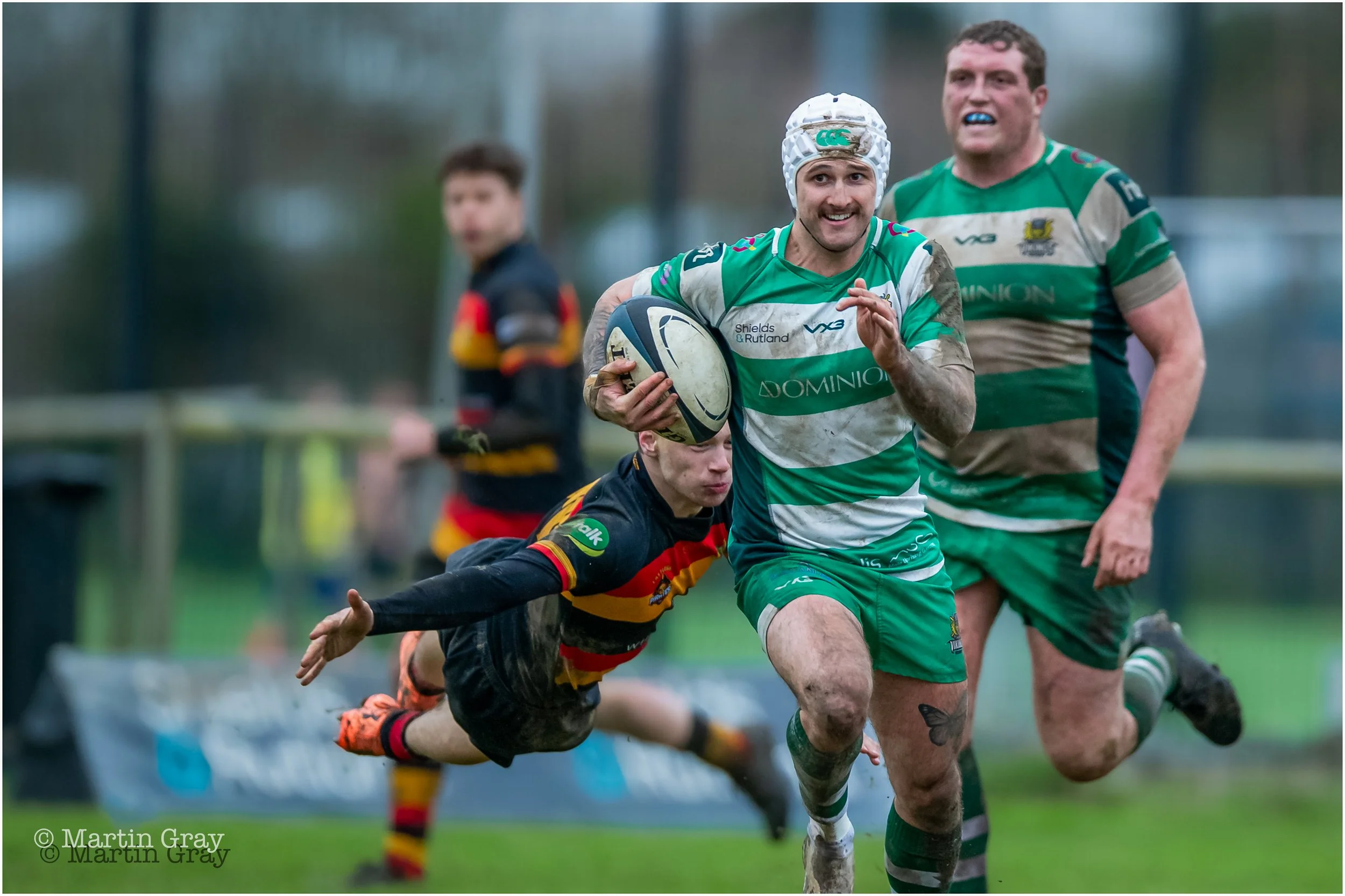 Taylor Quate breaks for a second half try-5564.jpg