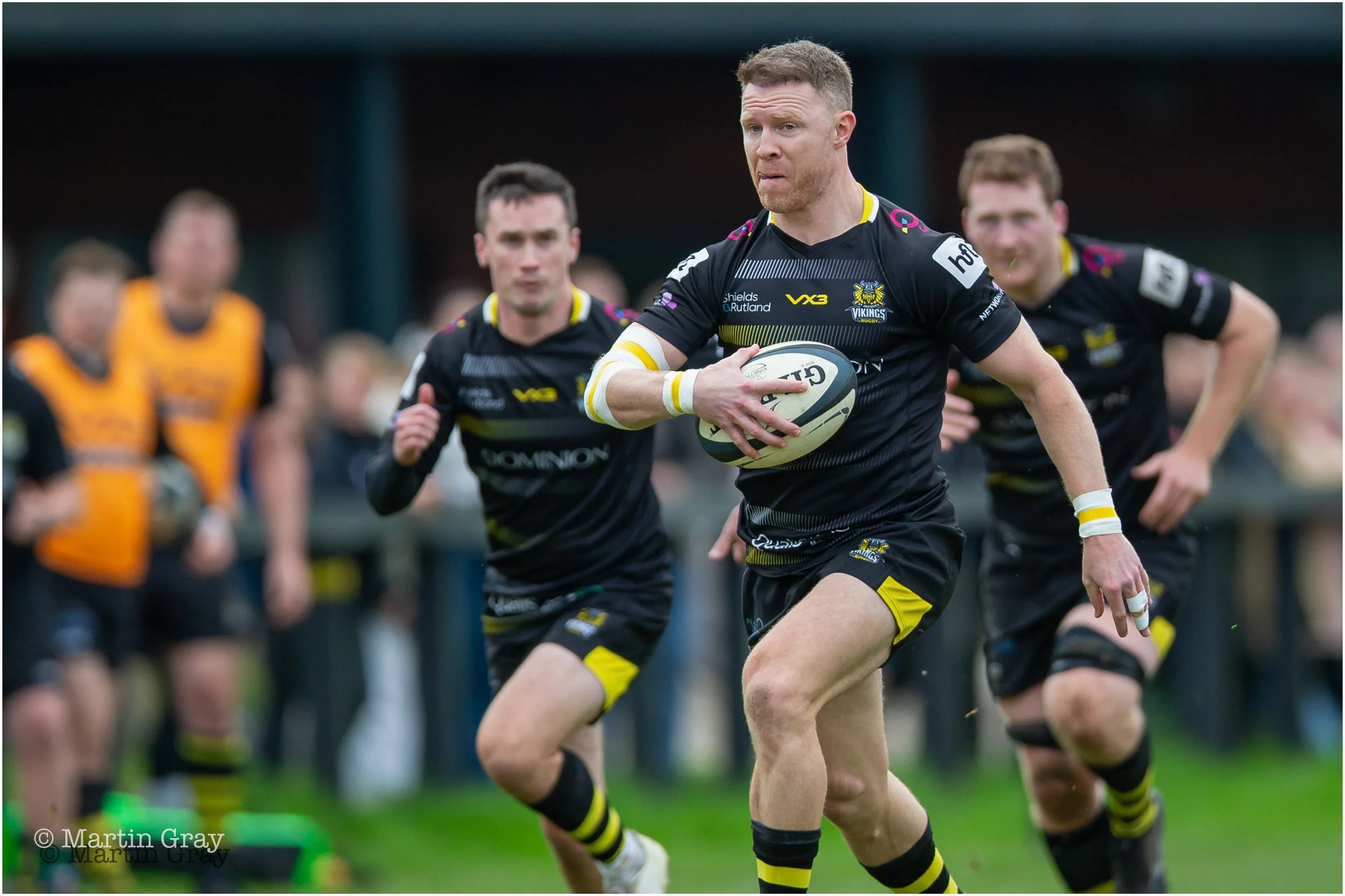 Luke Sayer breaks on the halfway-5284.jpg