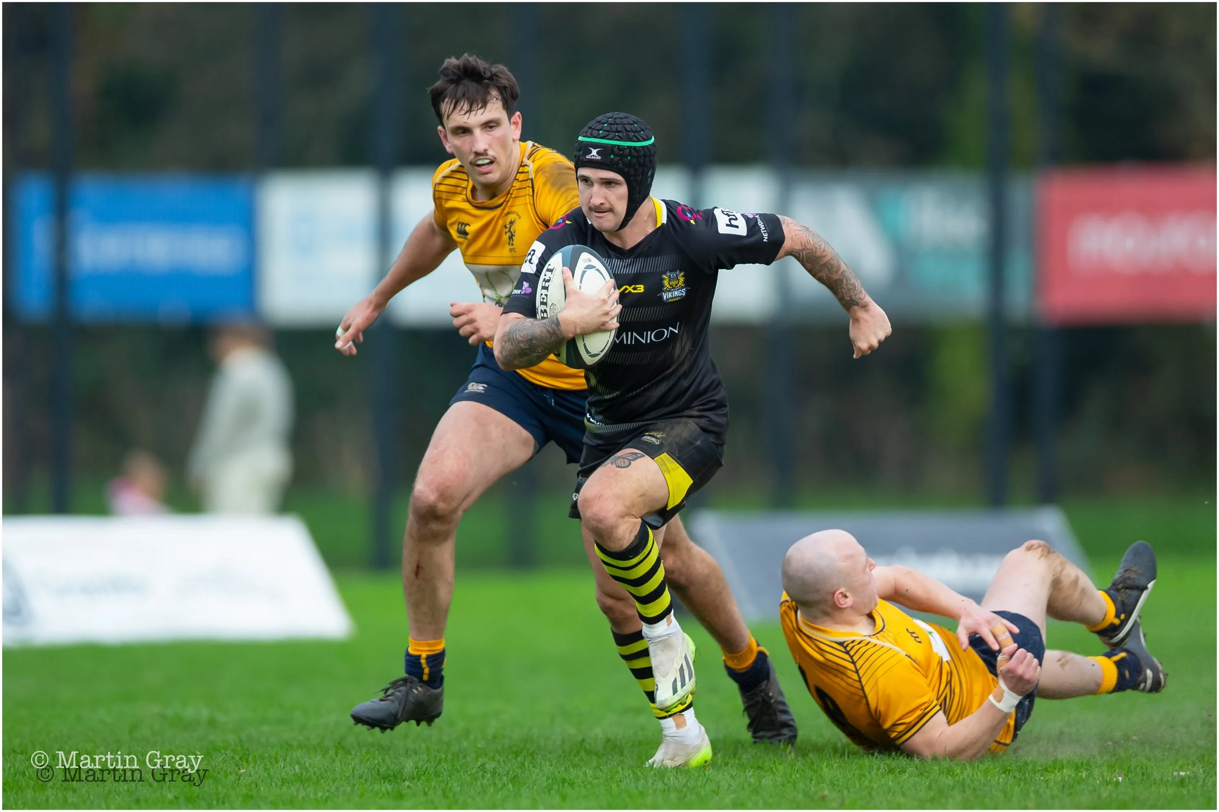 Taylor Quate breaks the Basingstoke backline-5786.jpg