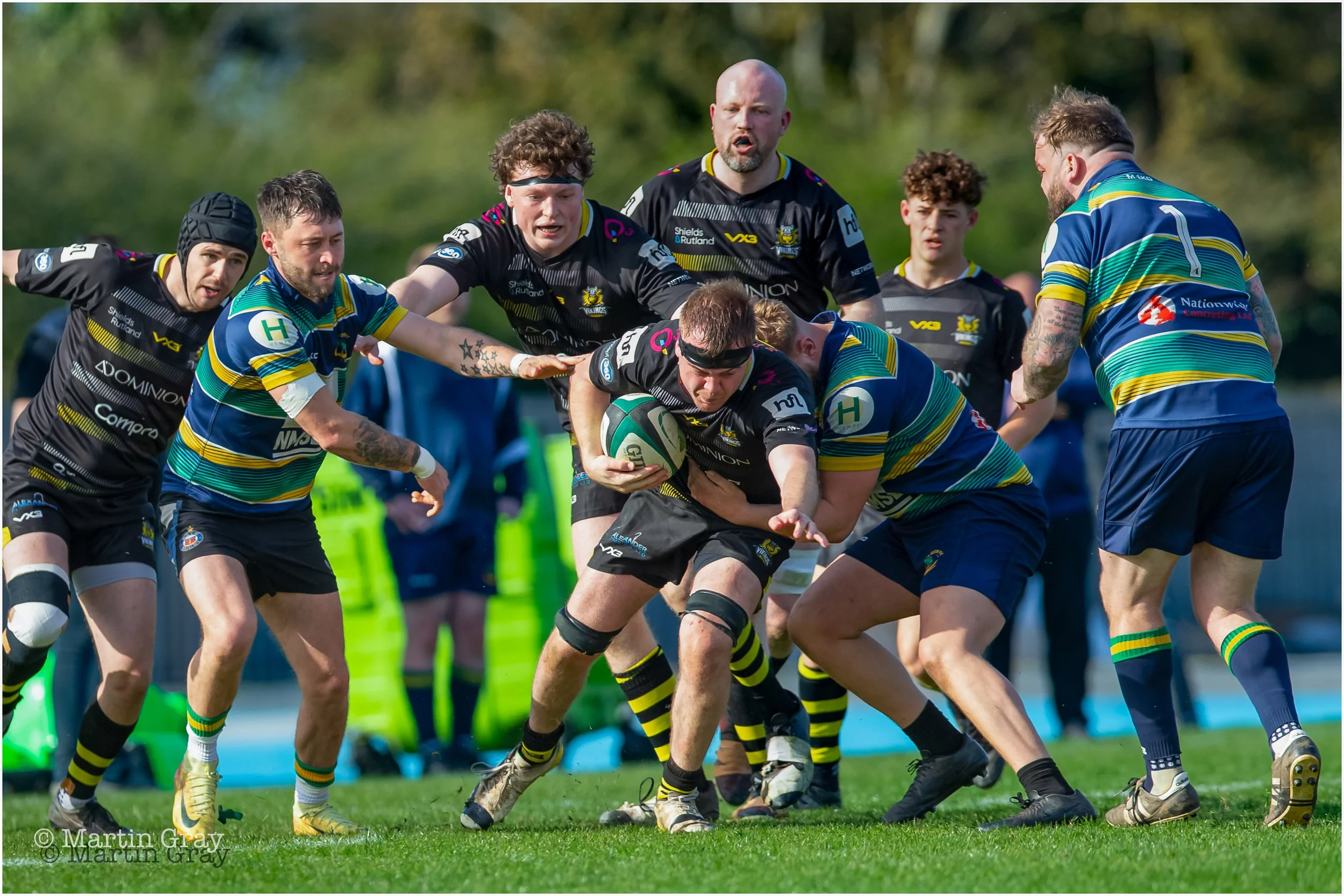 Tom Yarwood breaks with support from Jack Webber-9756.jpg