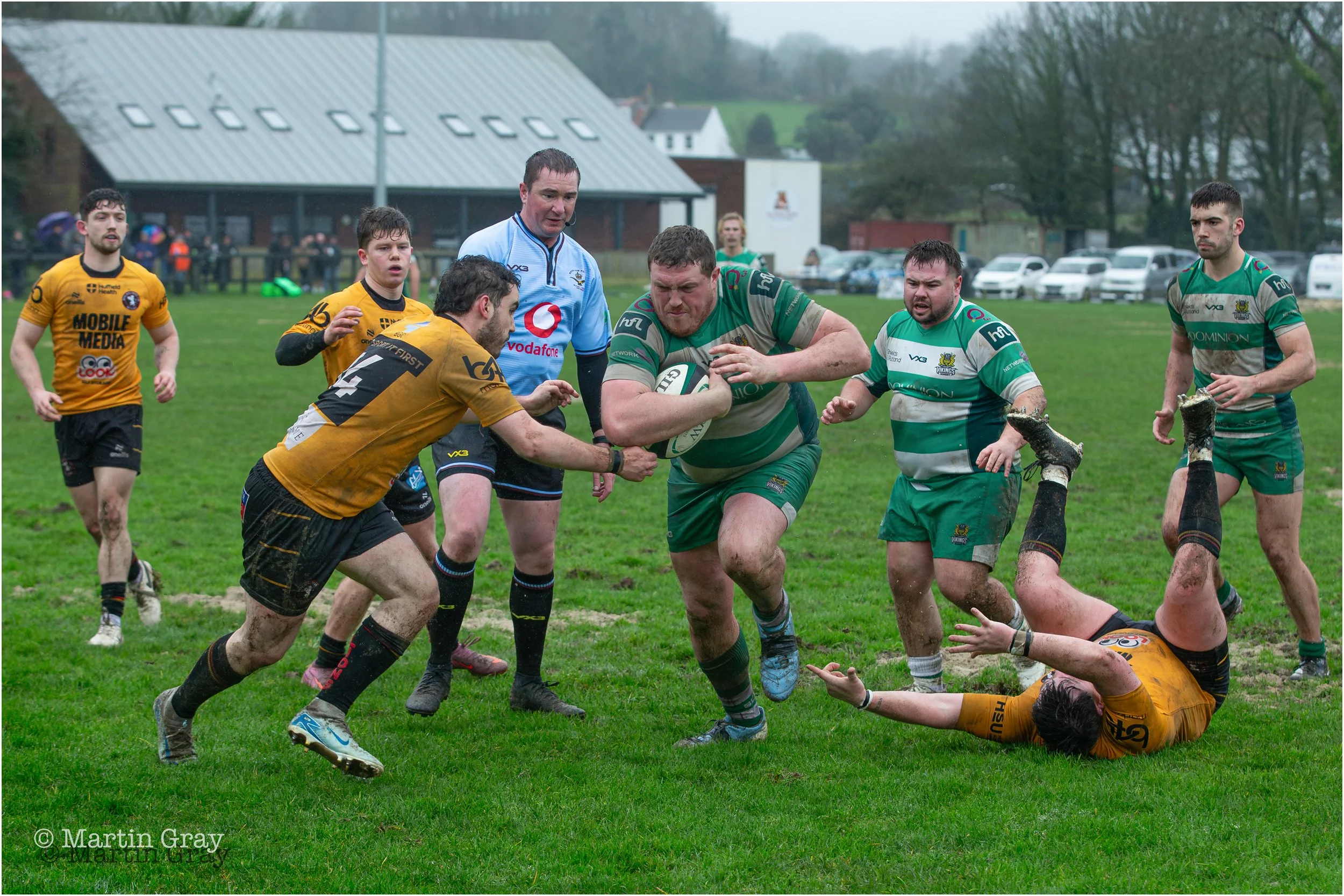 Jacob Smith breaks for a second half Try-1777.jpg