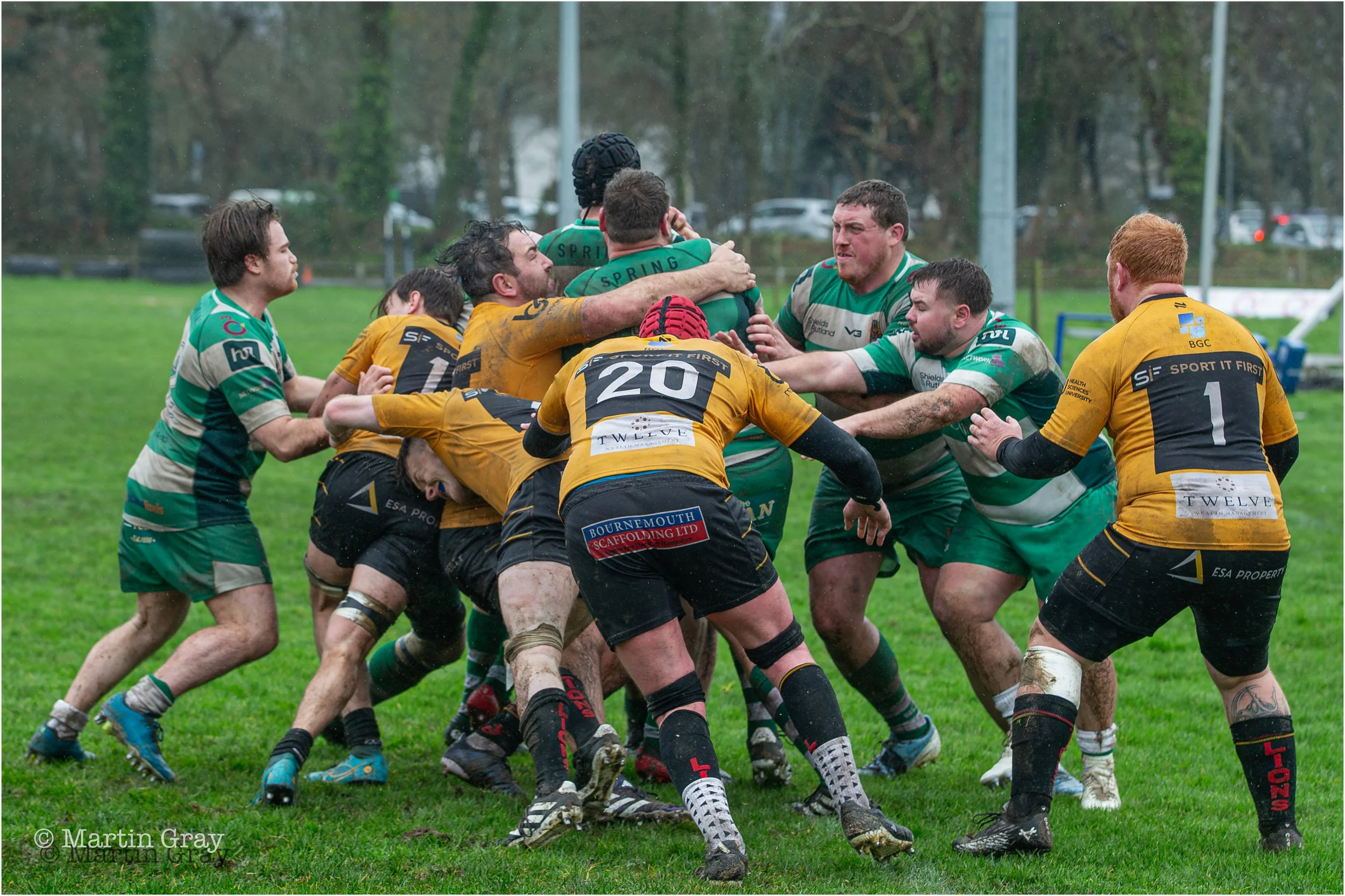 Vikings push for the winning try-1761.jpg