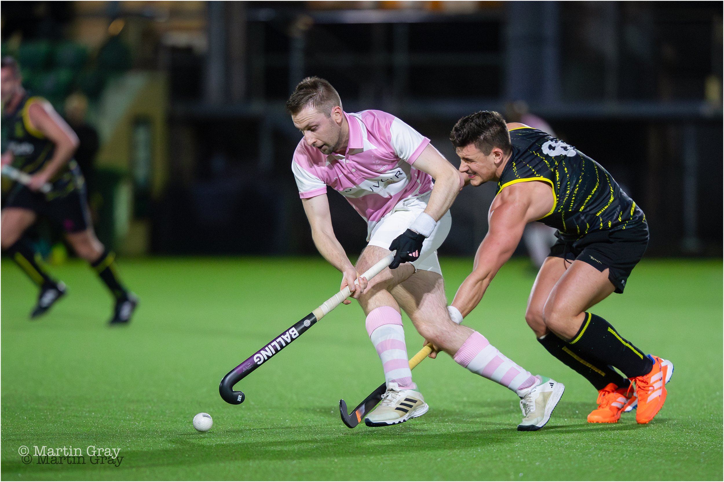 Matt Stokes breaks from a Will Mansell challenge-5670.jpg