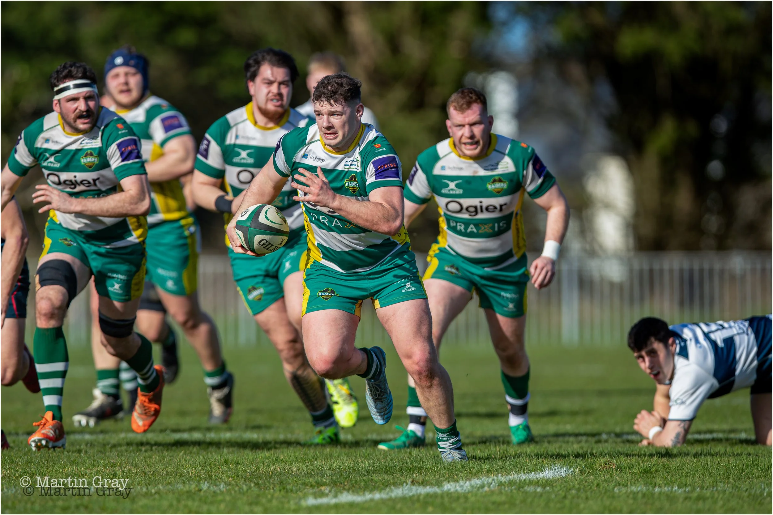 Ethan Smith breaks on the halfway-3463.jpg