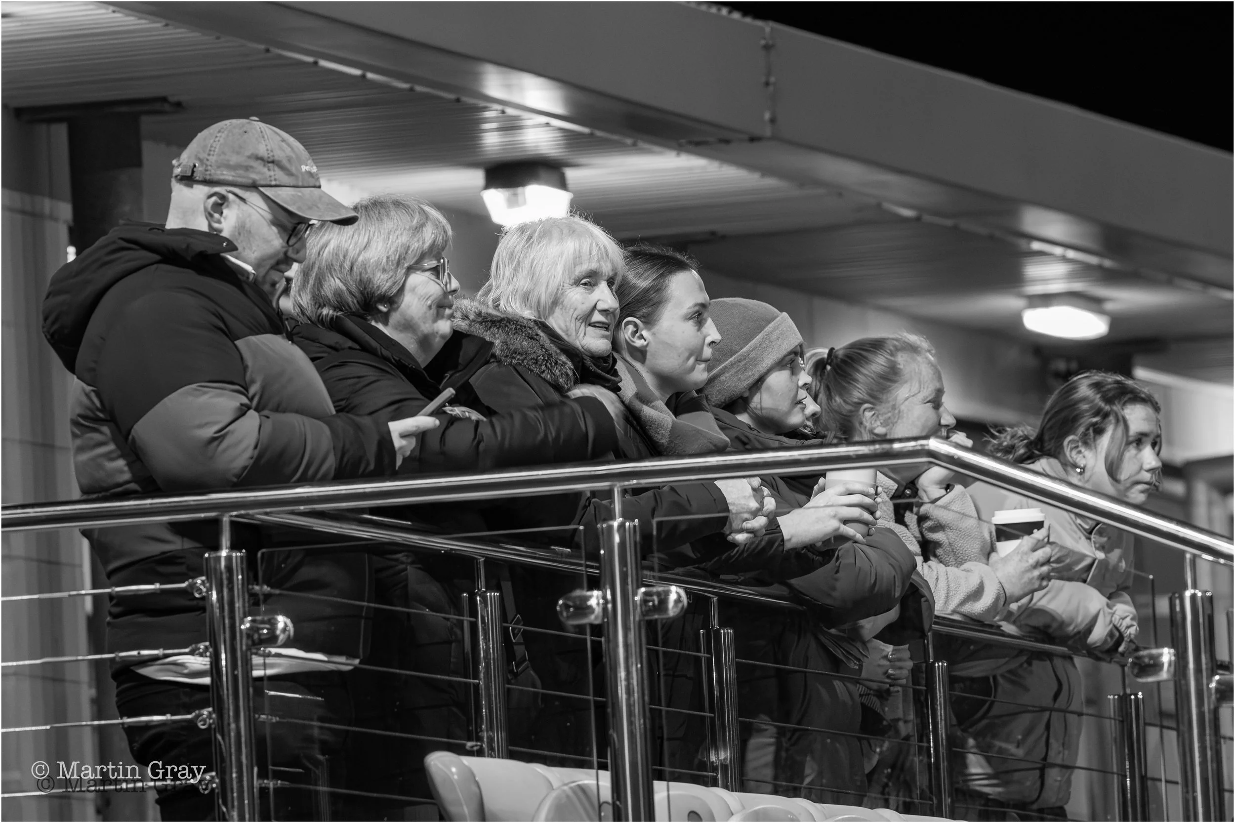 Hockey support for both sides B+W-6015.jpg