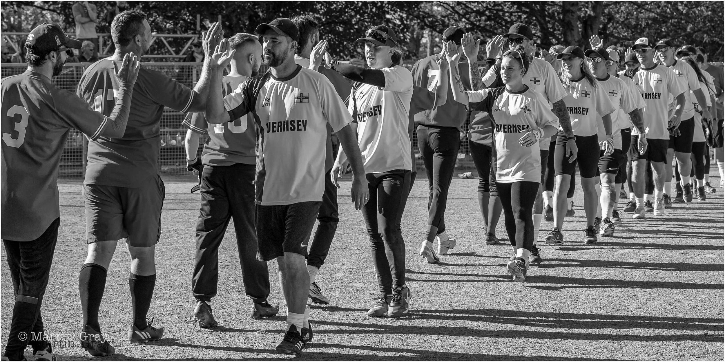 End game high fives B+W-2103.jpg