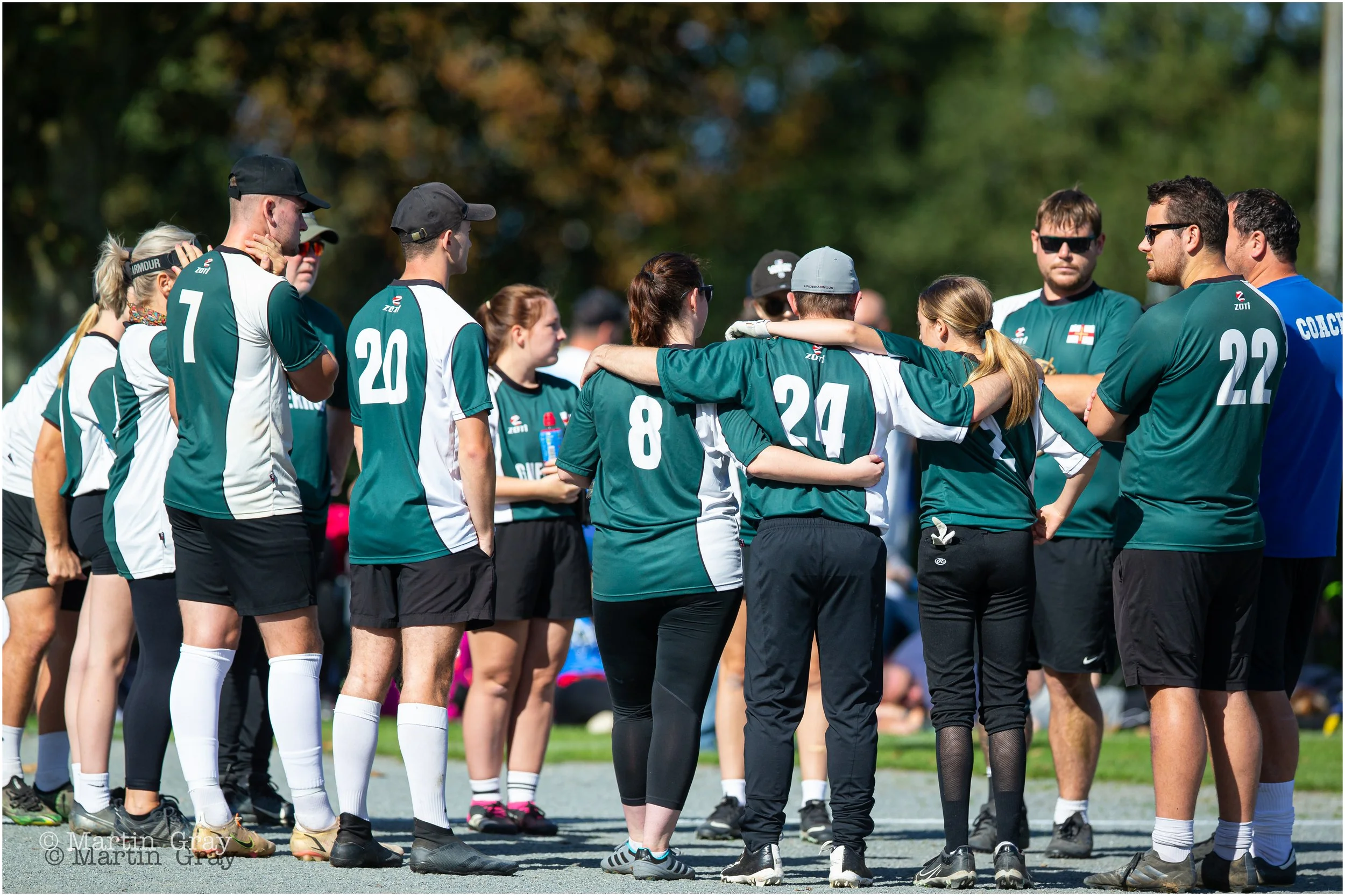 Guernsey B Team Huddle-4977.jpg