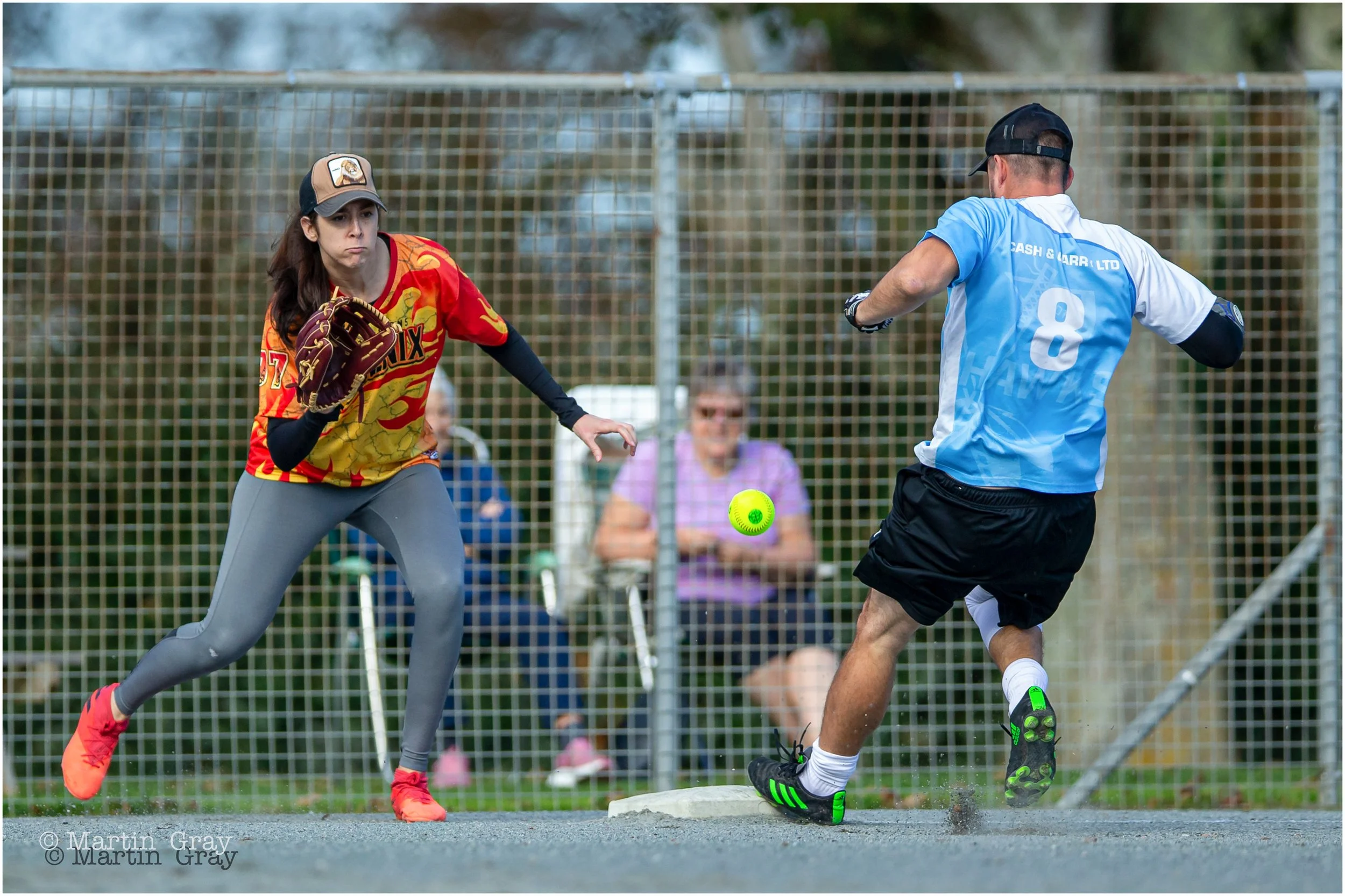 Ben Corson makes third base-4590.jpg