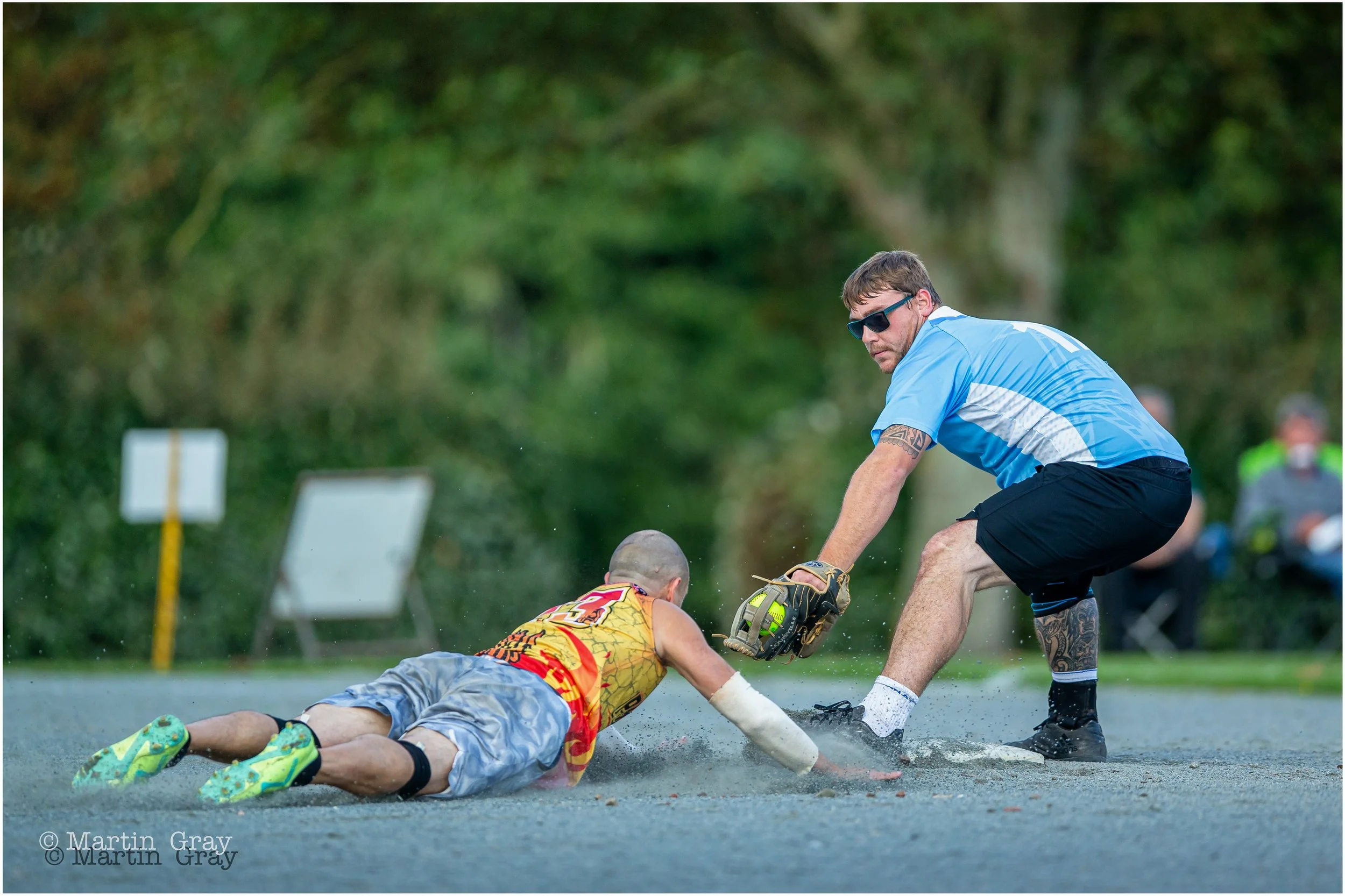 Joe Mariess gets his man out on second-4747.jpg