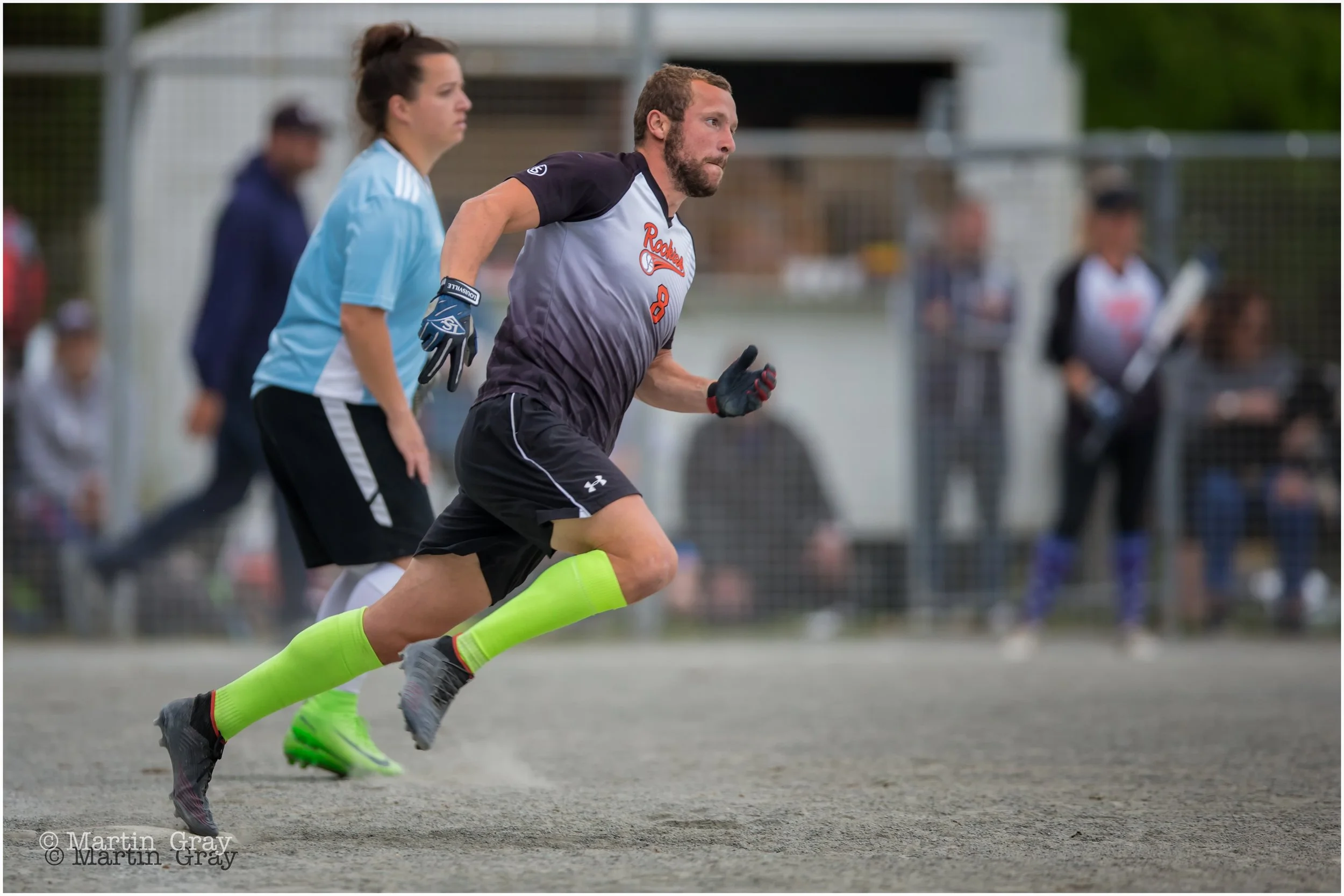 Rookies Matt Dorey rounds first base-4802.jpg
