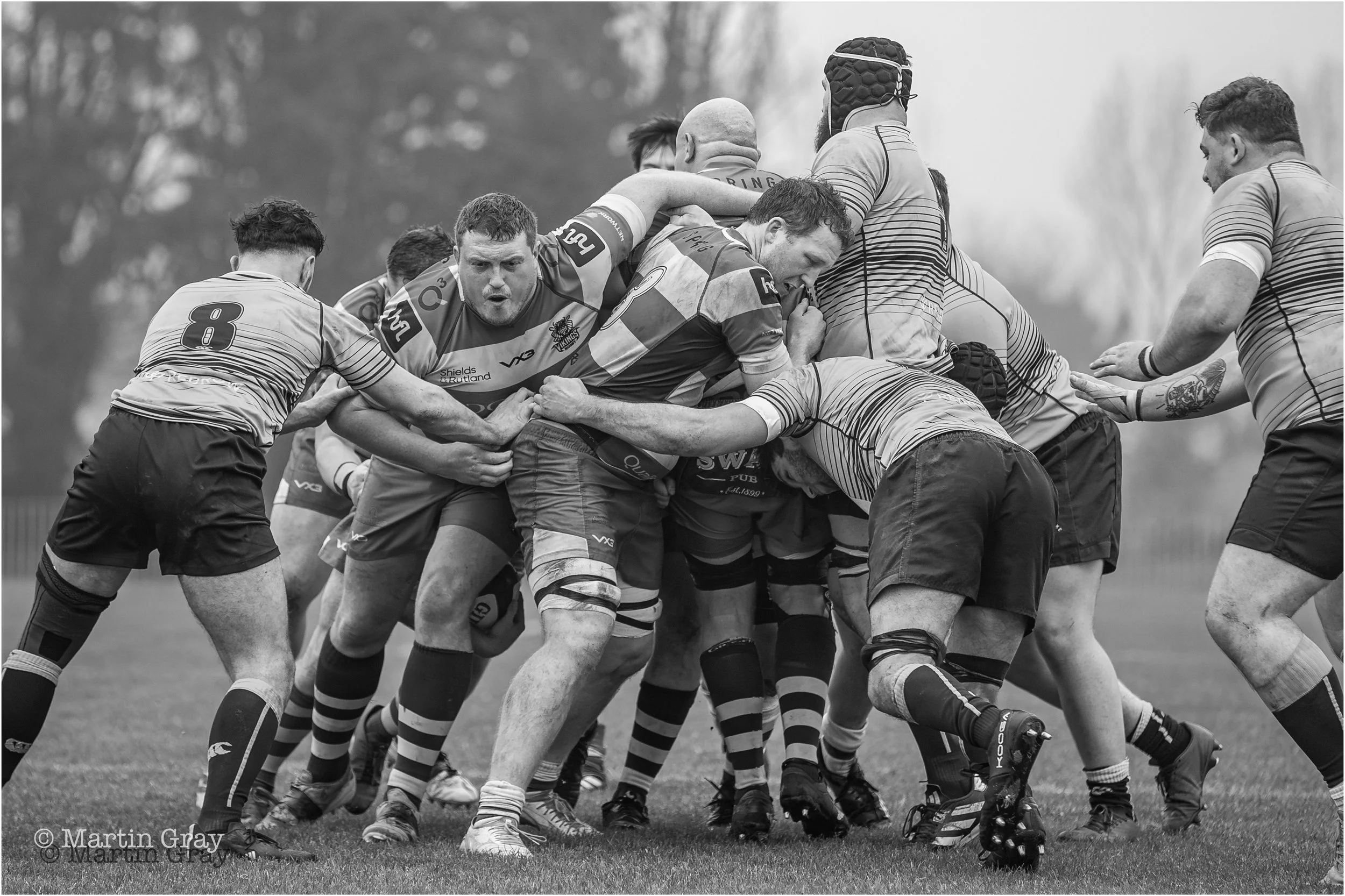 Jacob Smith drives a Viking maul-2806.jpg