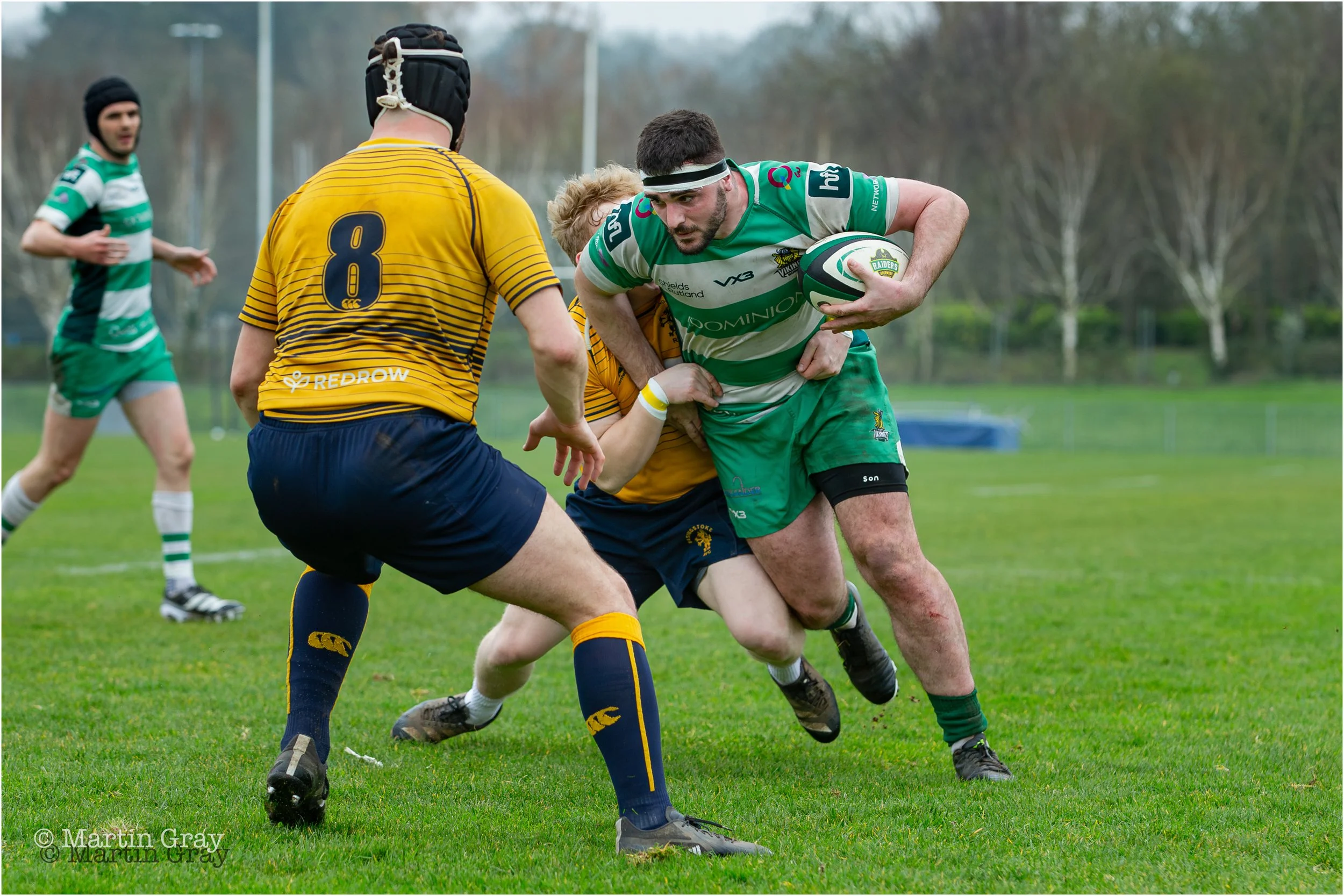 Phil Le Noury eyes up a gap-2.jpg