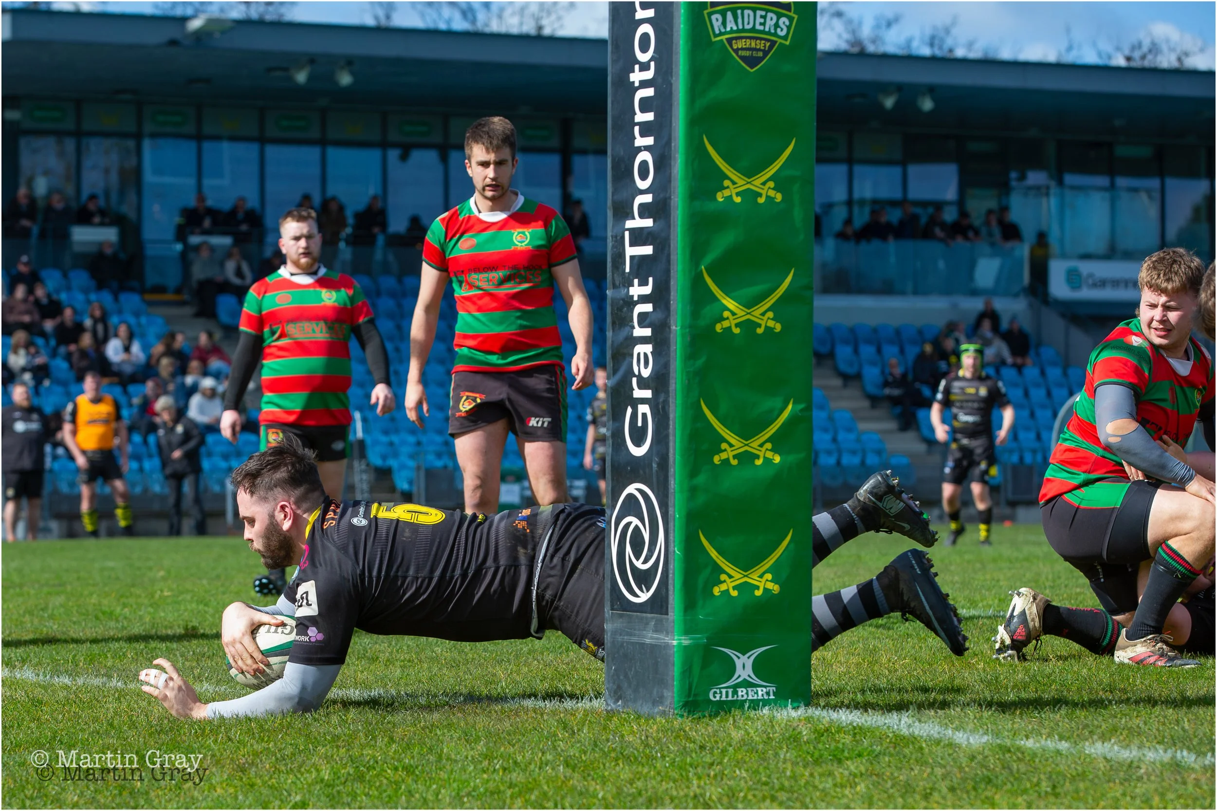 Lucas Barker first half Try-3464.jpg