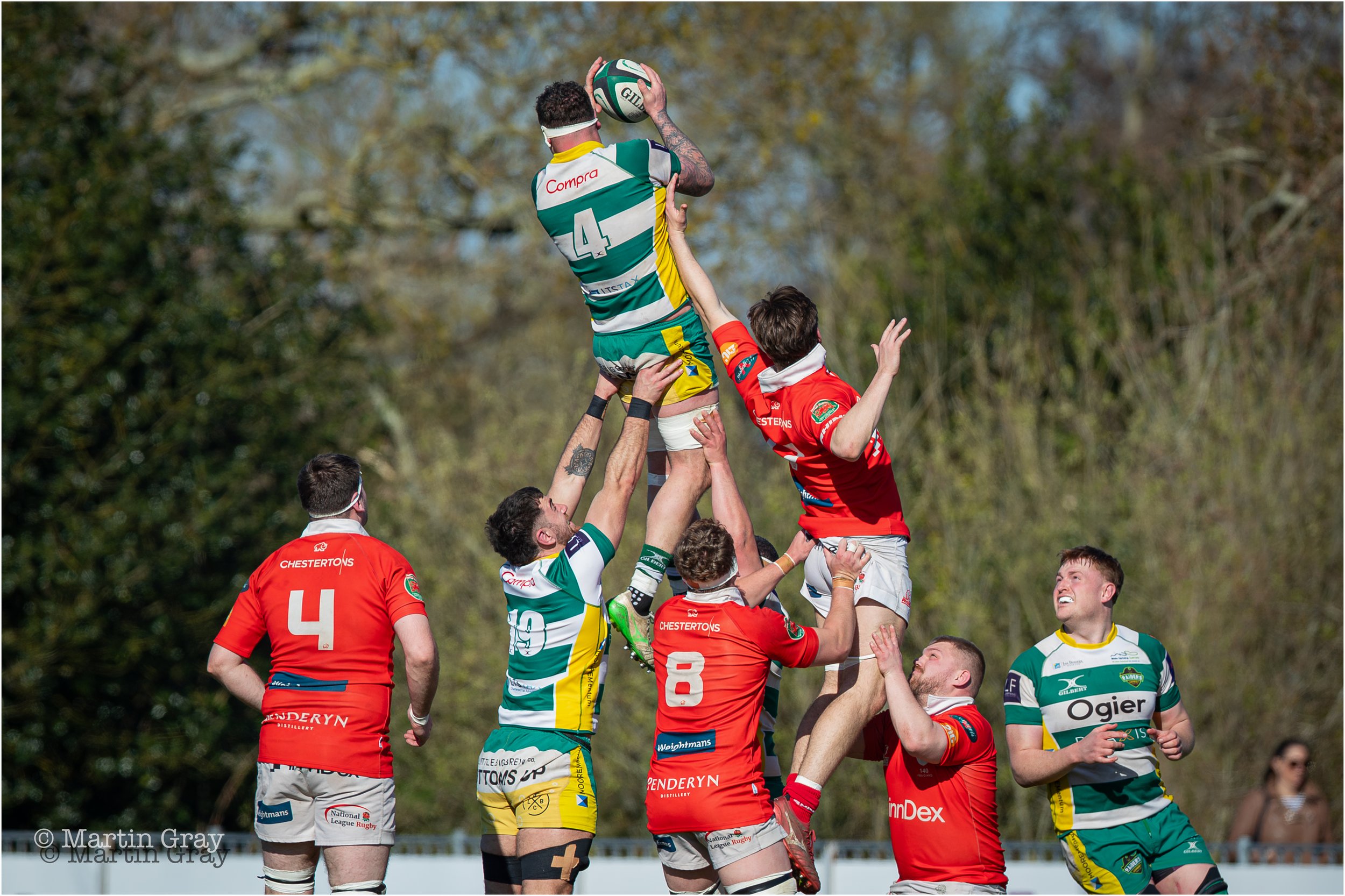 Lewis Hillier lineout-8624.jpg