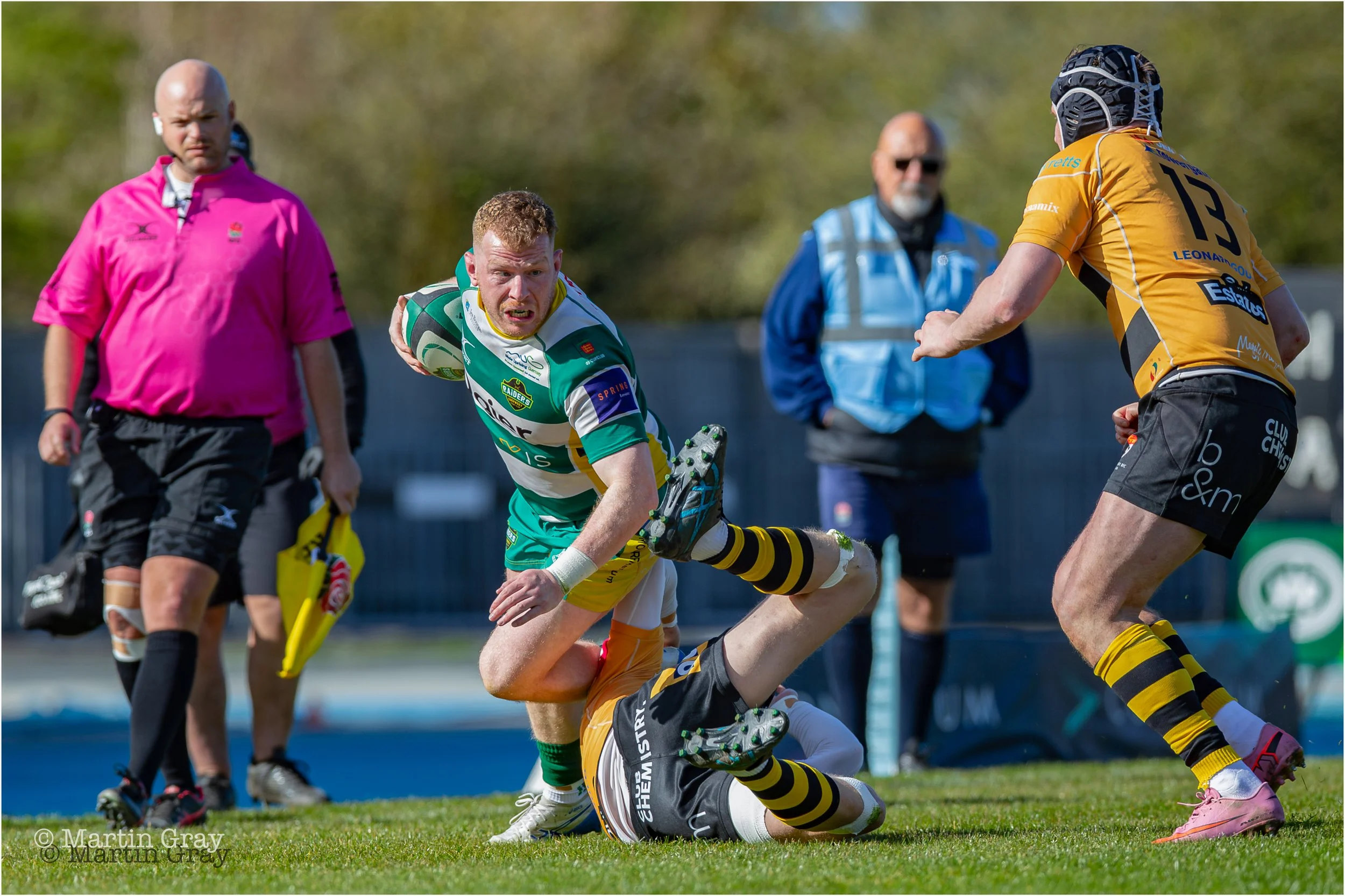 Dom Rice breaks from a tackle attempt-2554.jpg