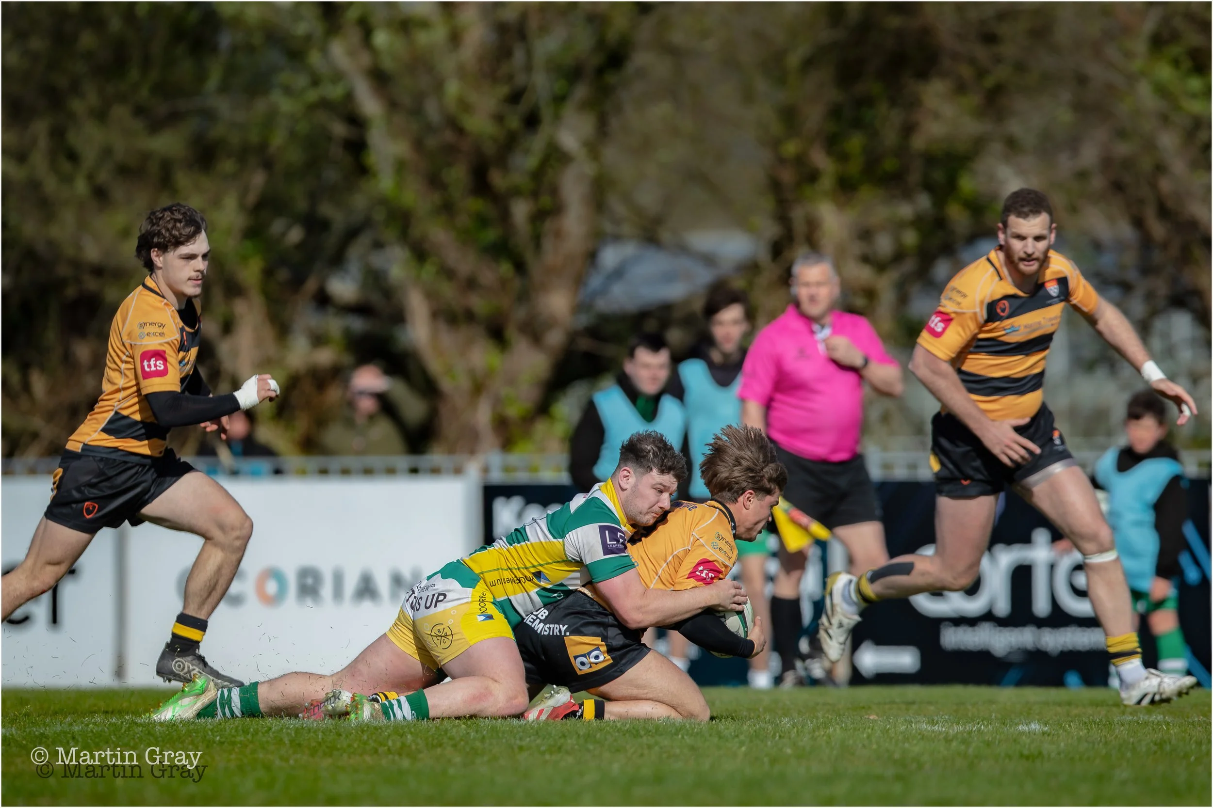 Ethan Smith tackles on the Canterbury 22-2375.jpg