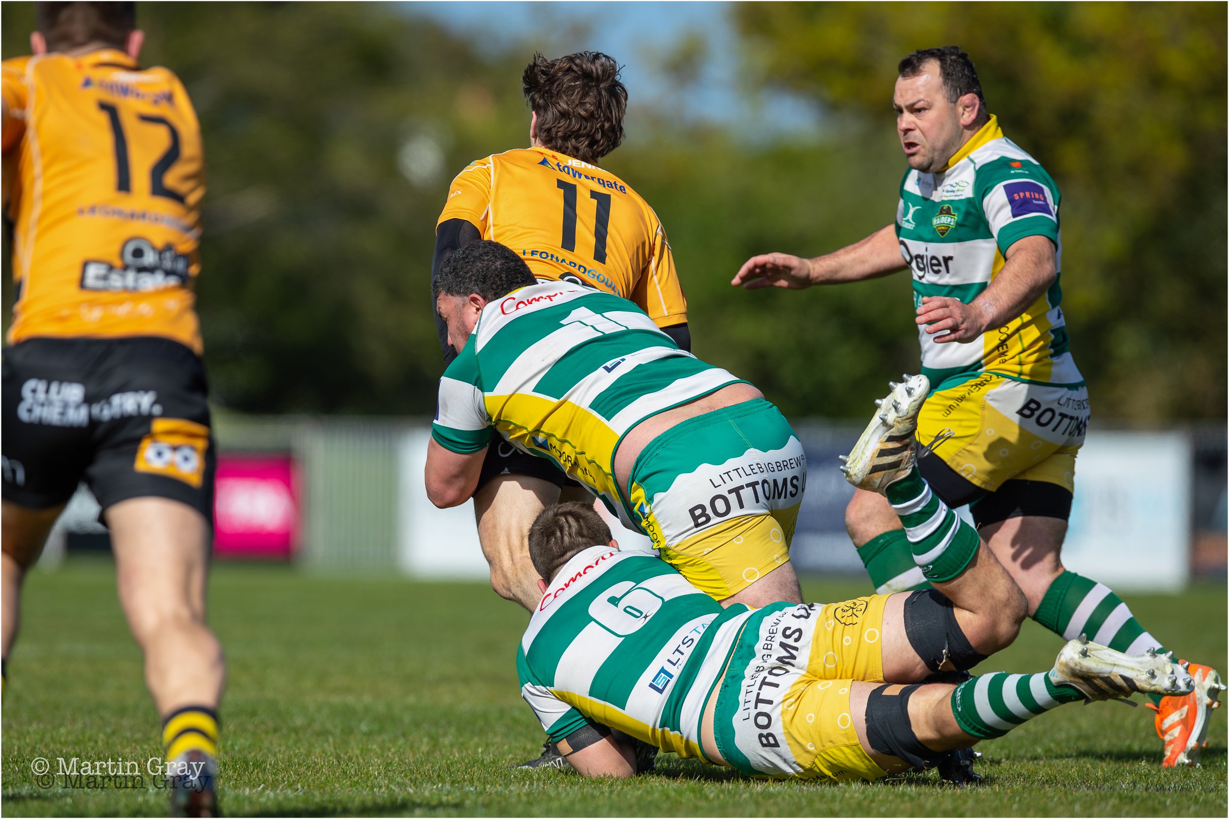 Joe Wrafter tackle-2224.jpg