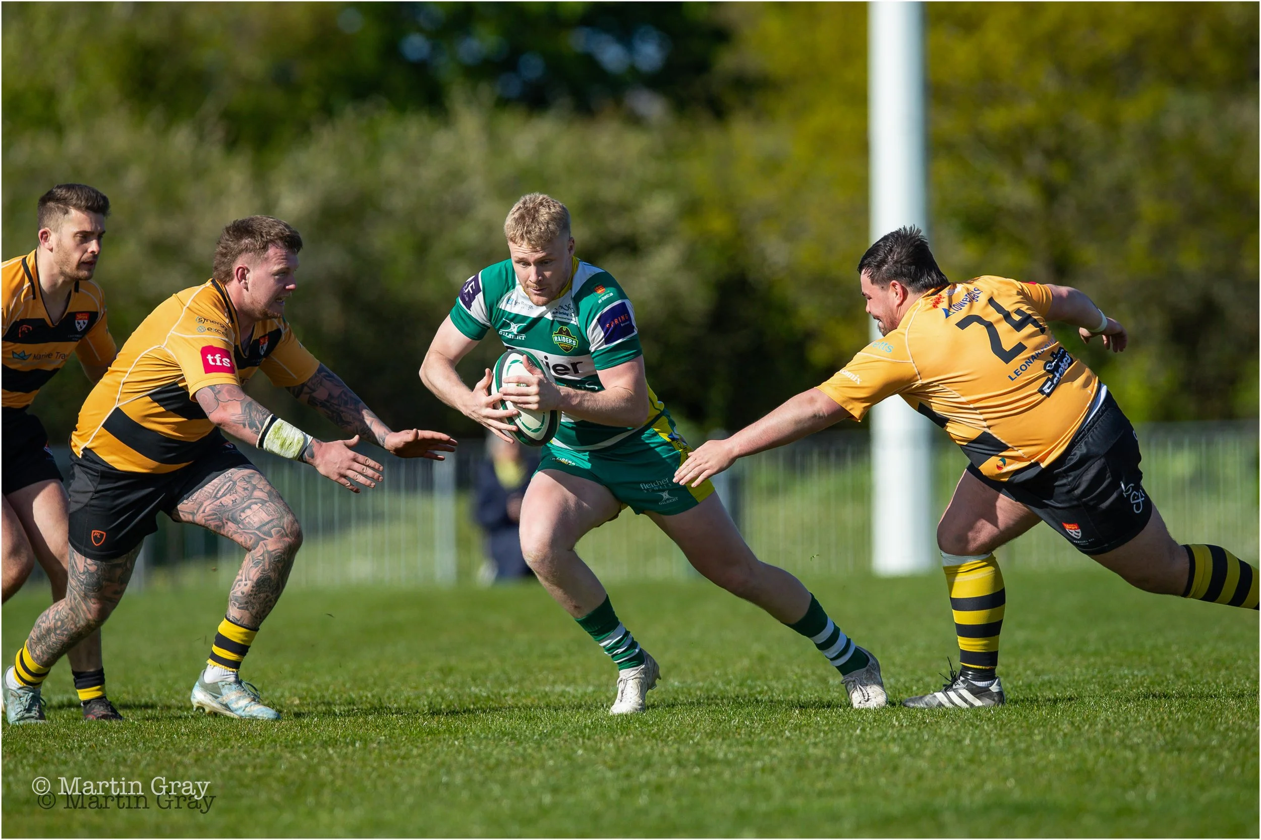 Tom Teasdale finds space early in the second half-2430.jpg