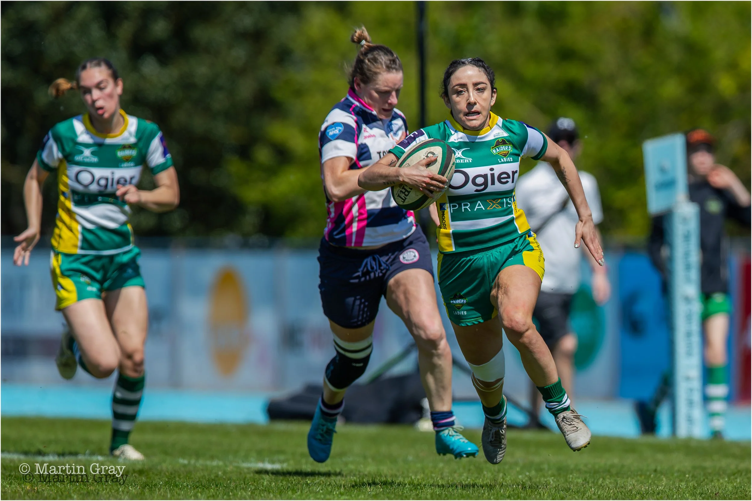 Ness Brown powers through for a Try-6797.jpg