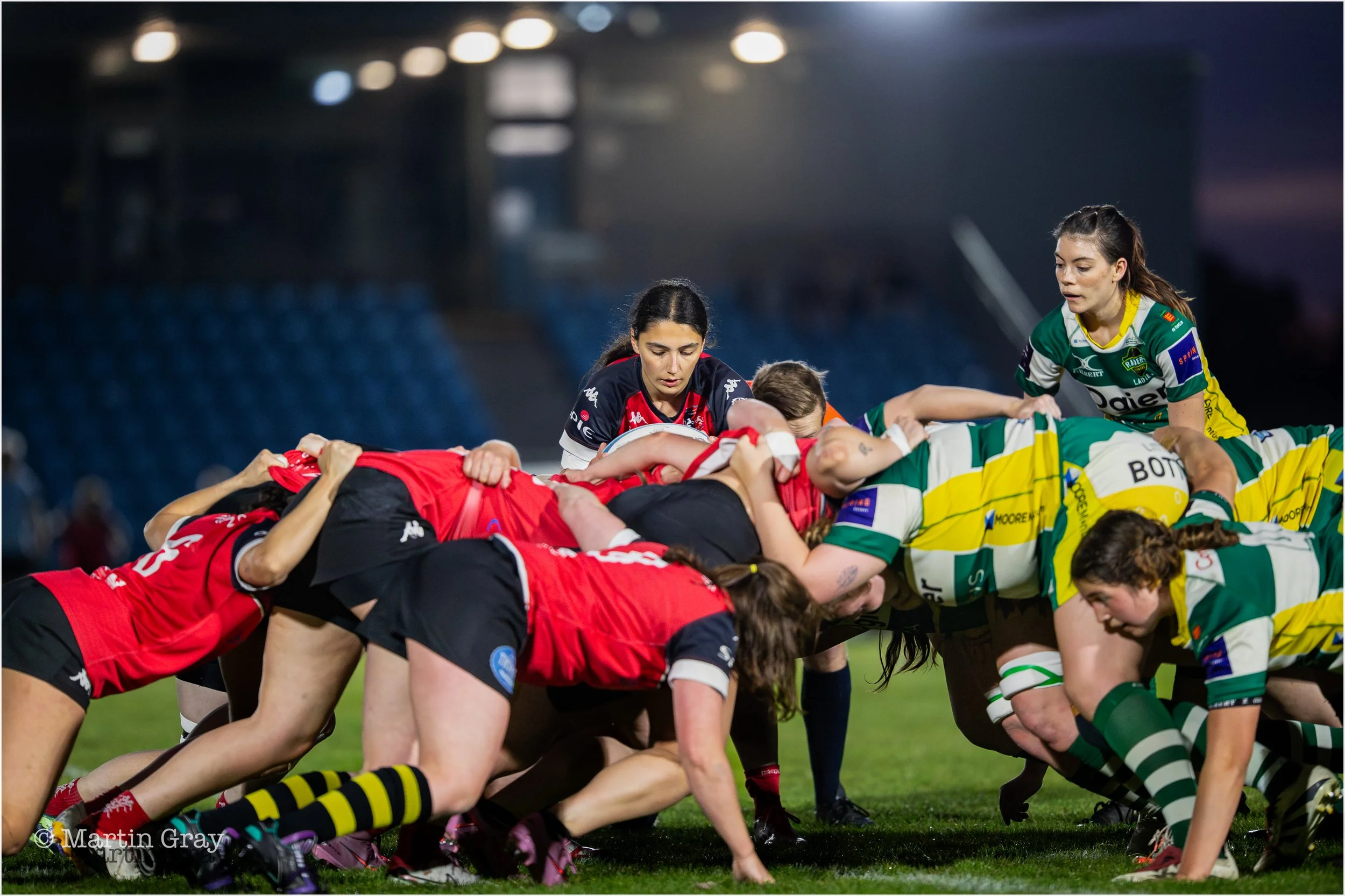 Raiders Ladies scrum-9009.jpg