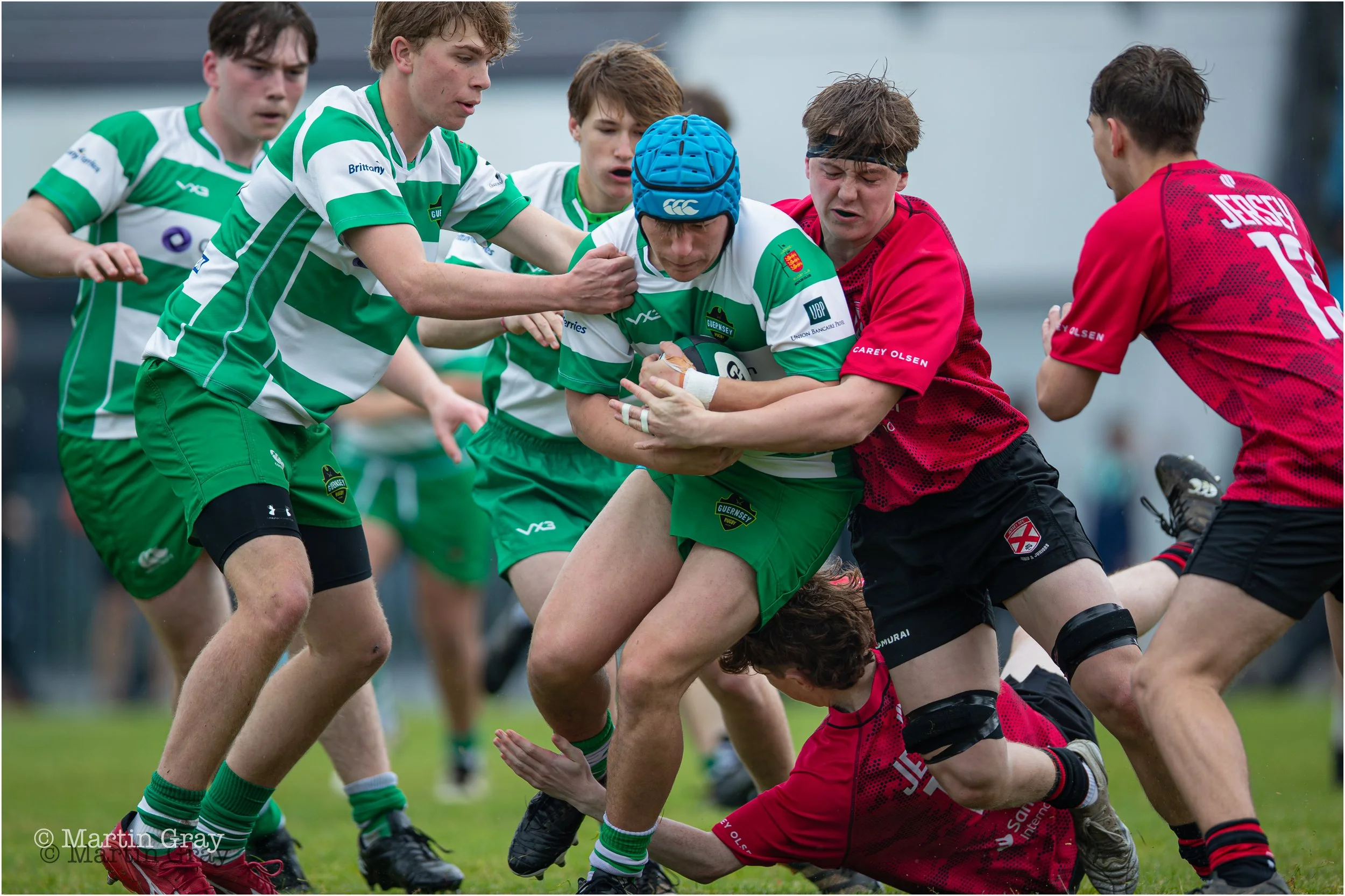 Tom Chamberlain  looks to spin with support-9243.jpg