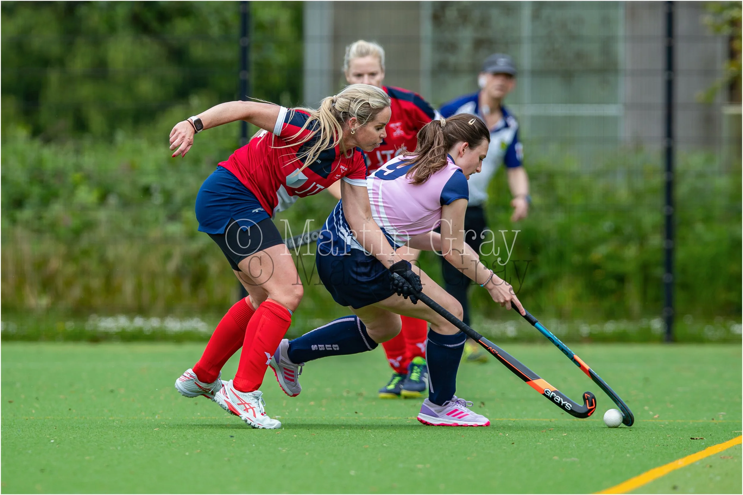 Gracie Guille attacks in the first half-3099.jpg
