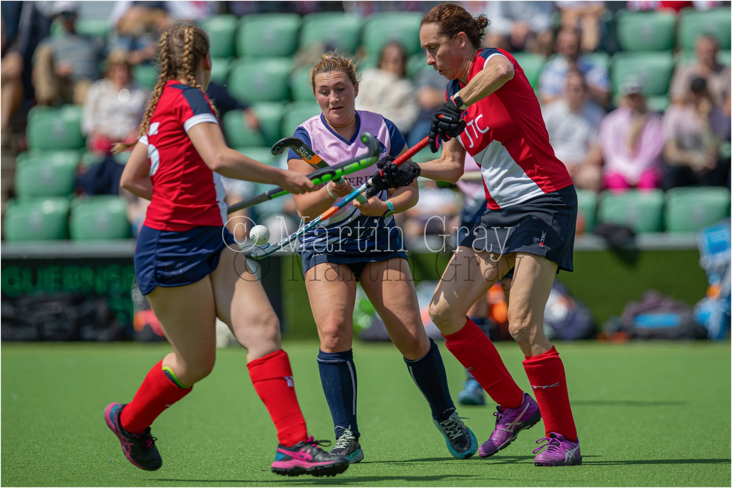Katie Smith contesting ball in the middle-2881.jpg