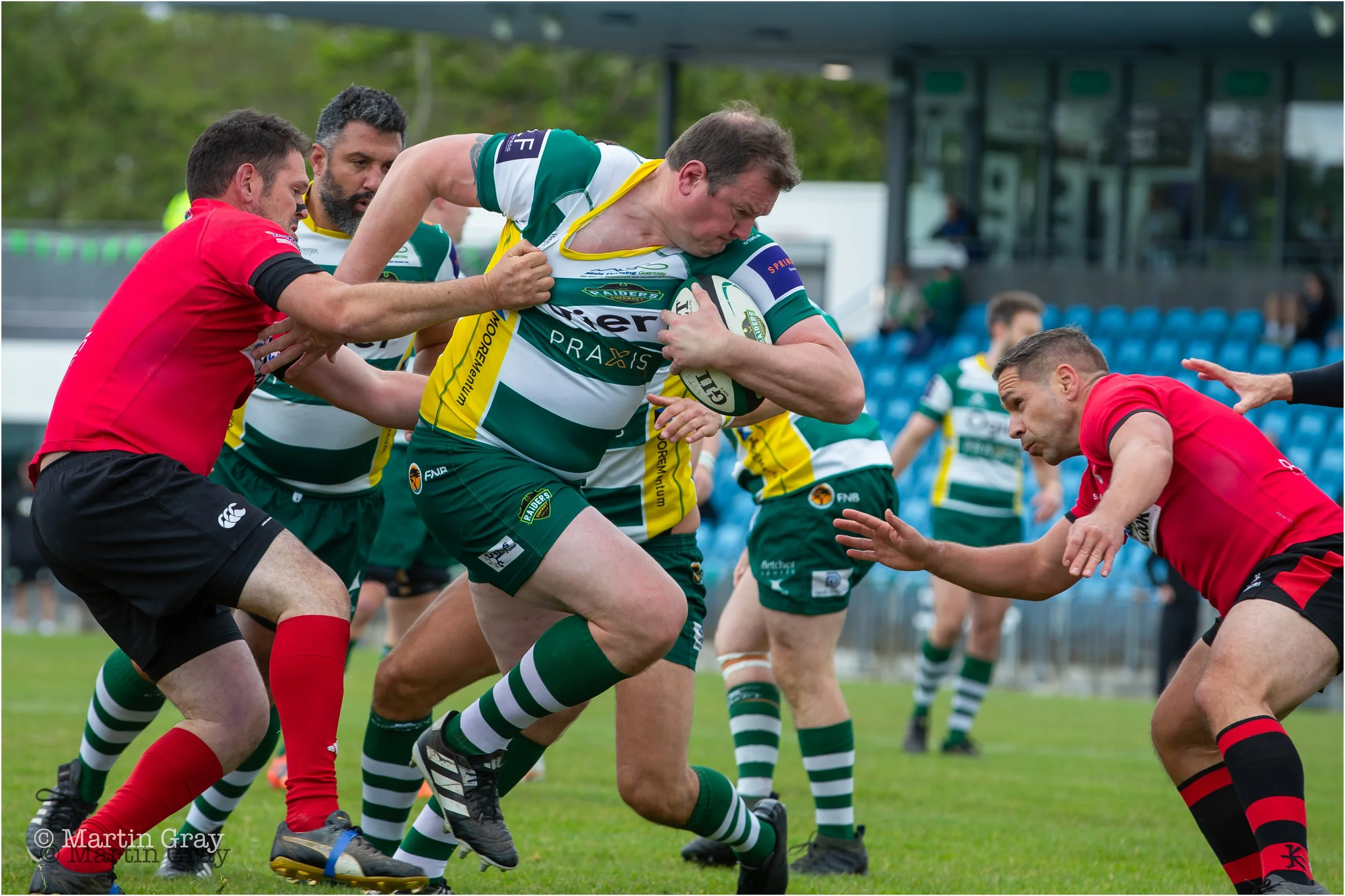Dan Brown punching a hole in the Jersey line-6492.jpg