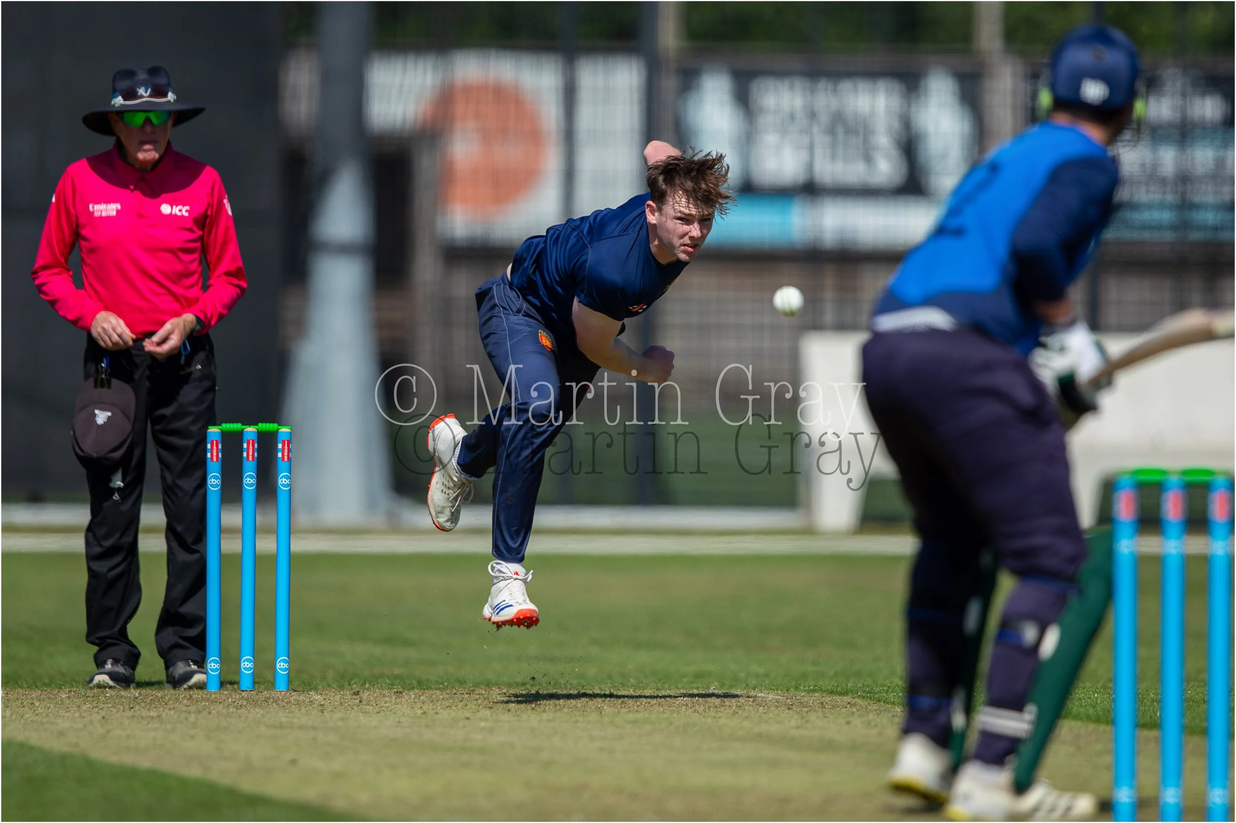 James Stevens bowling to Steve Papin-8010.jpg