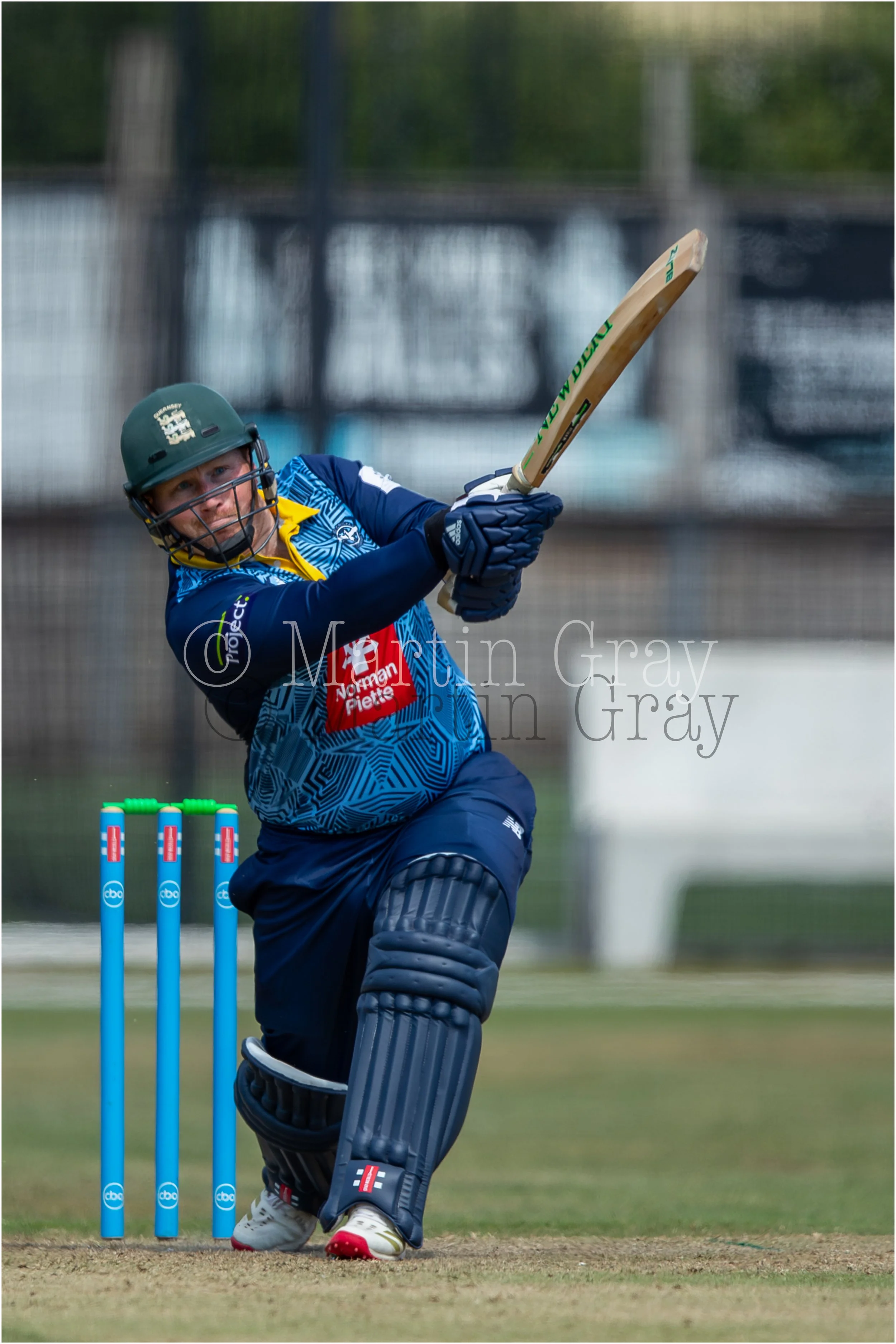 Alex Bushell-9000.jpg
