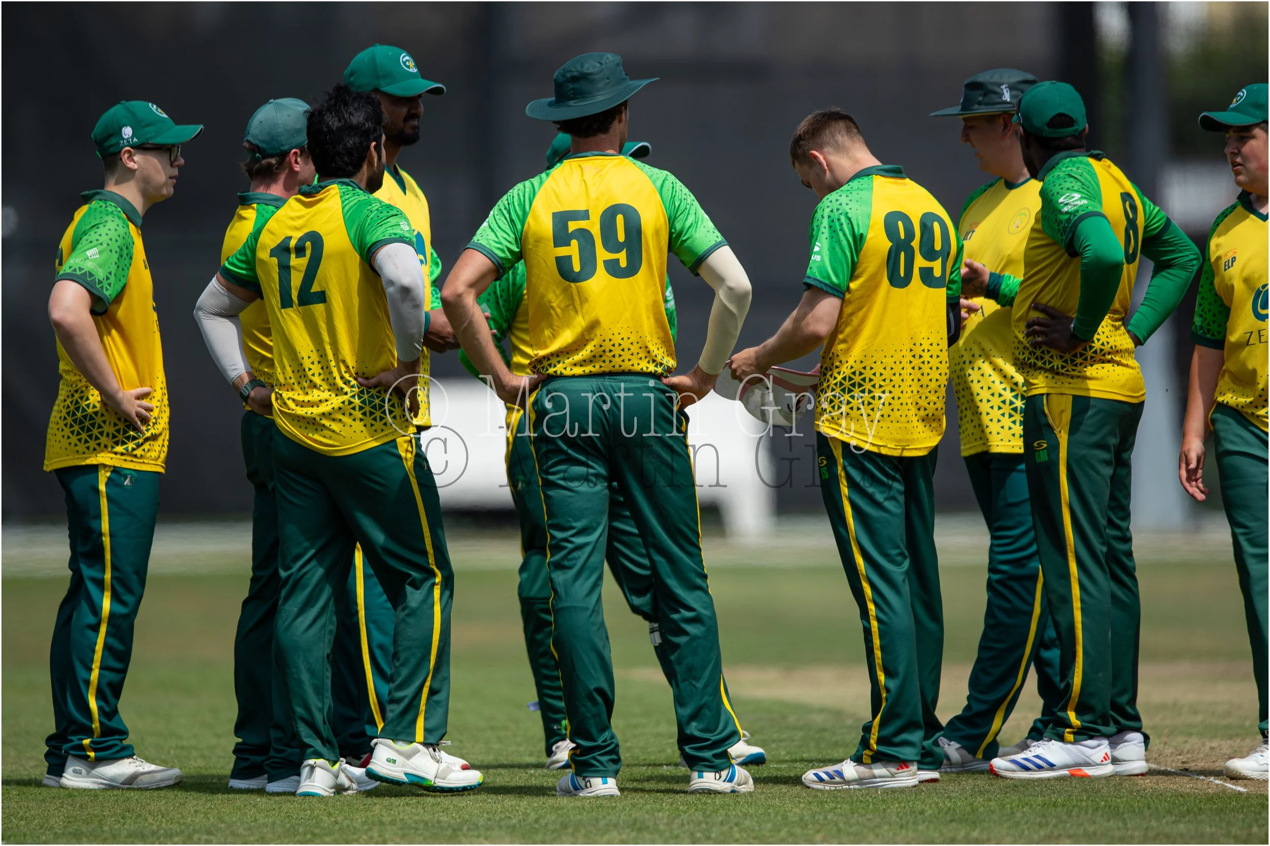 Irregulars team huddle-8905.jpg