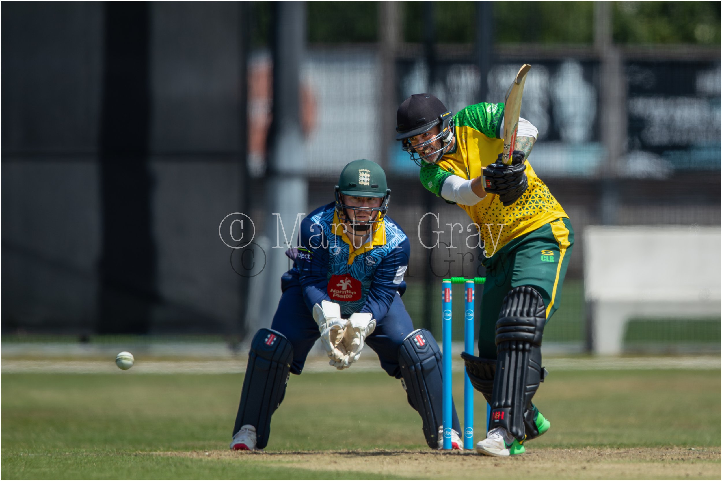 Philip Smith drives the ball offside-8795.jpg