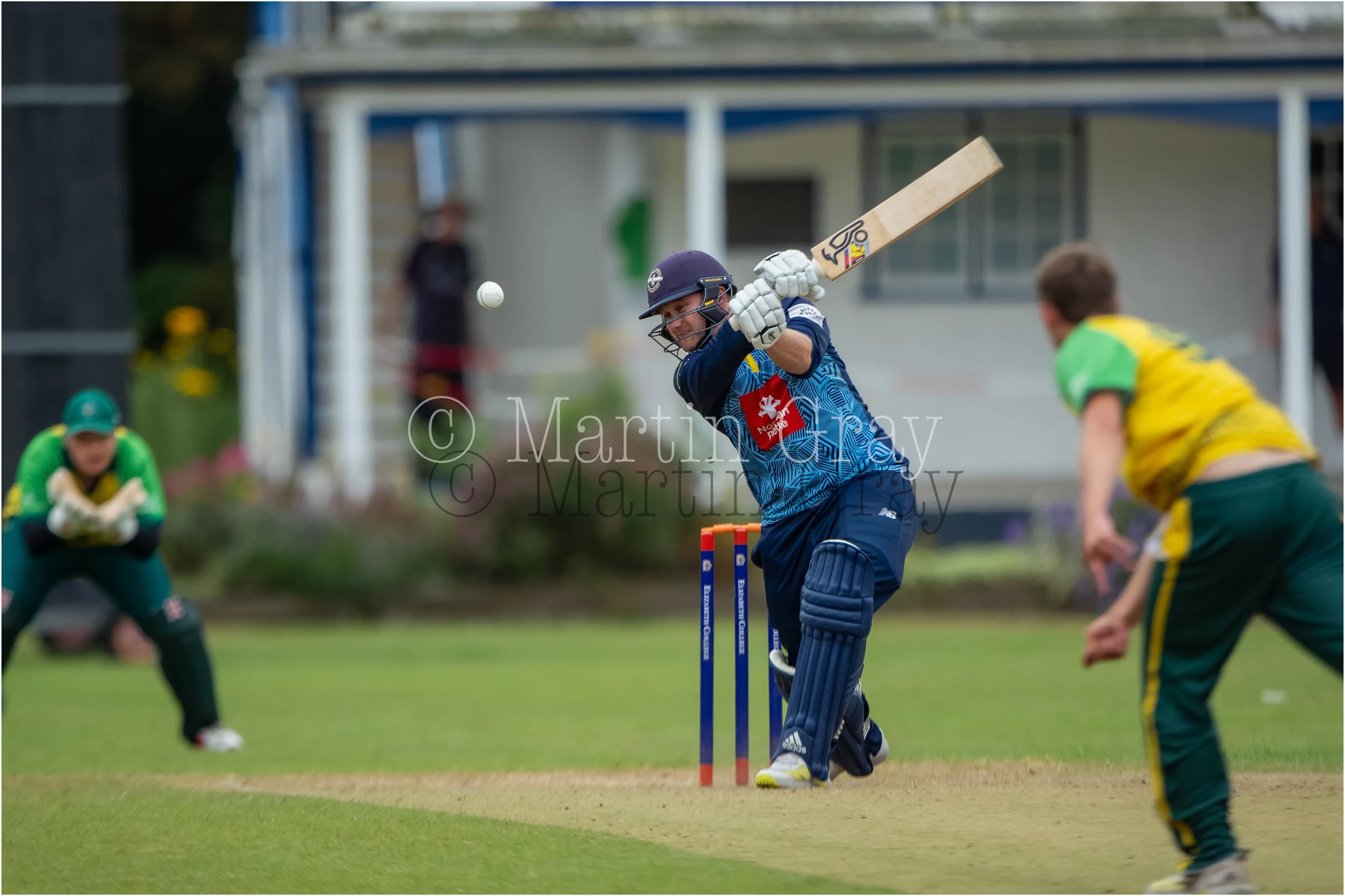Josh Butler drives through the offside for a boundary-6016.jpg
