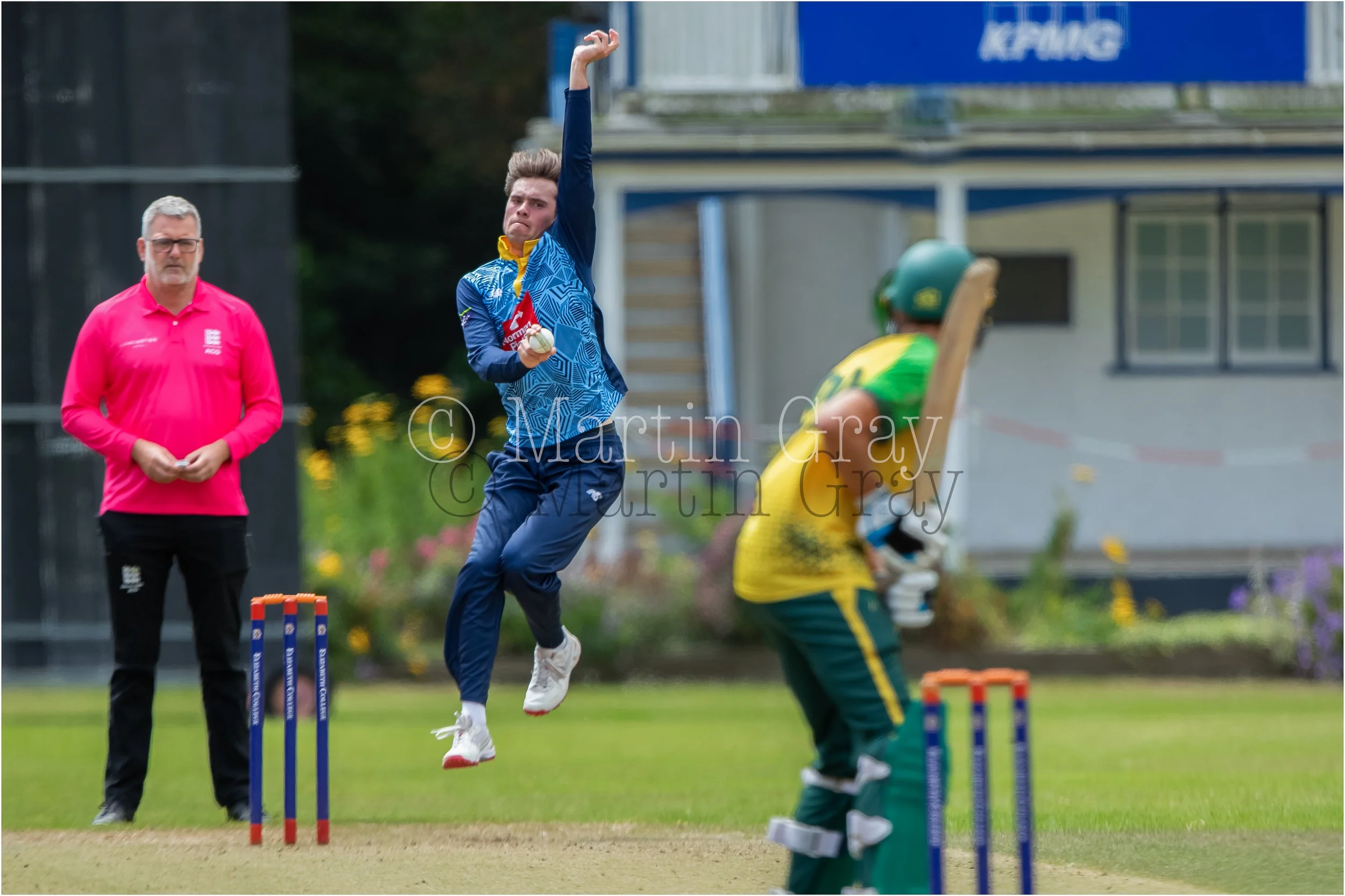 Sam Gregson bowling to Charlie Forshaw-5719.jpg