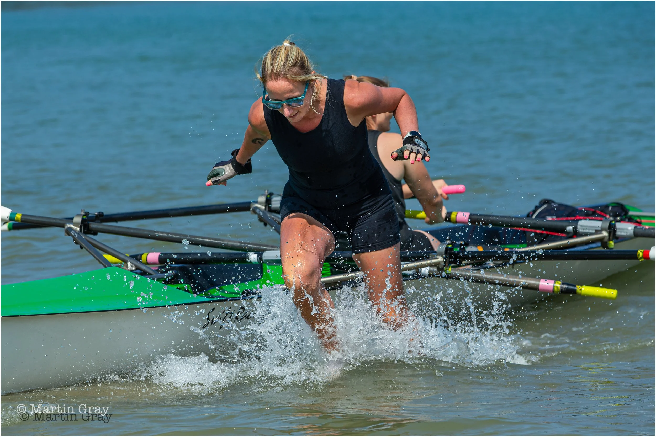 Gemma Scovell sprints for the finish line in a Doubles Heat-8506.jpg