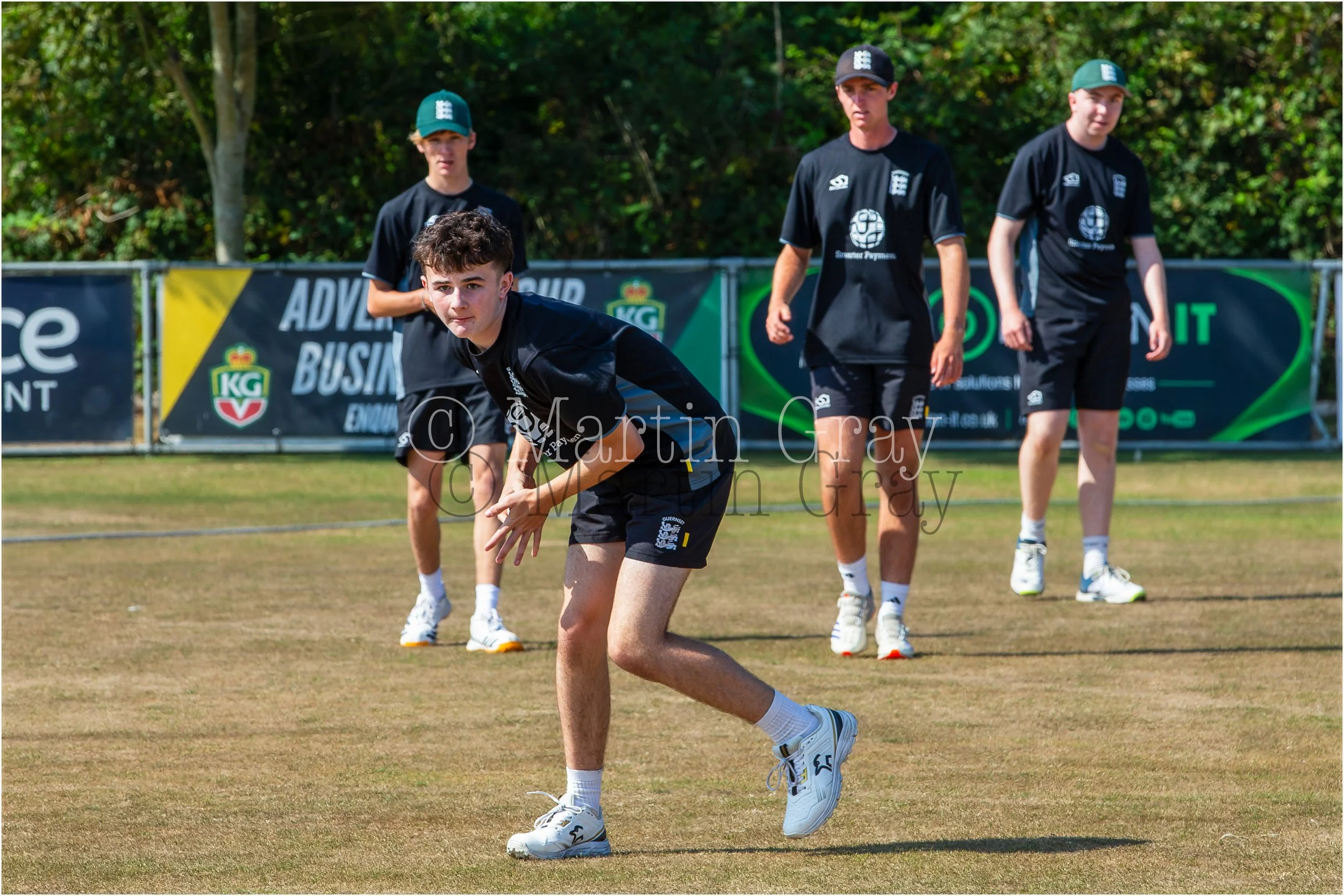 Guernsey v France ICC CWC Q-8866.jpg