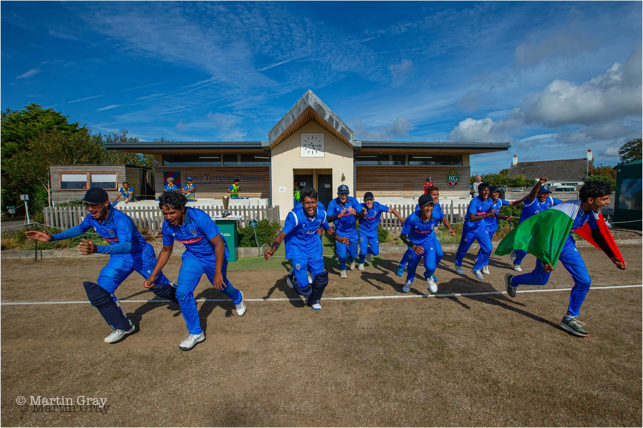 Italy U19's charge on the winning runs.jpg