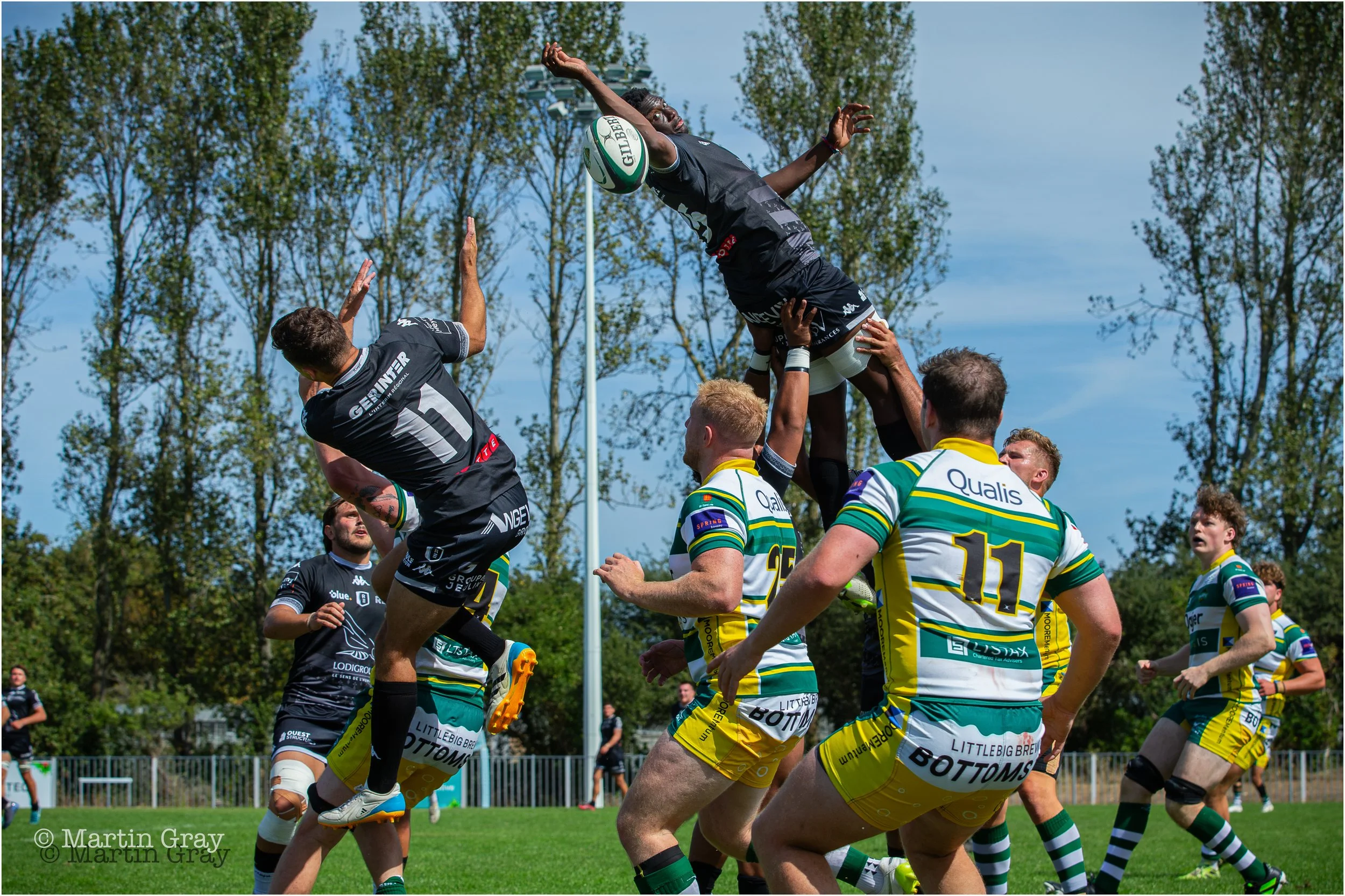 Raiders and Rennes contest high ball-0217.jpg
