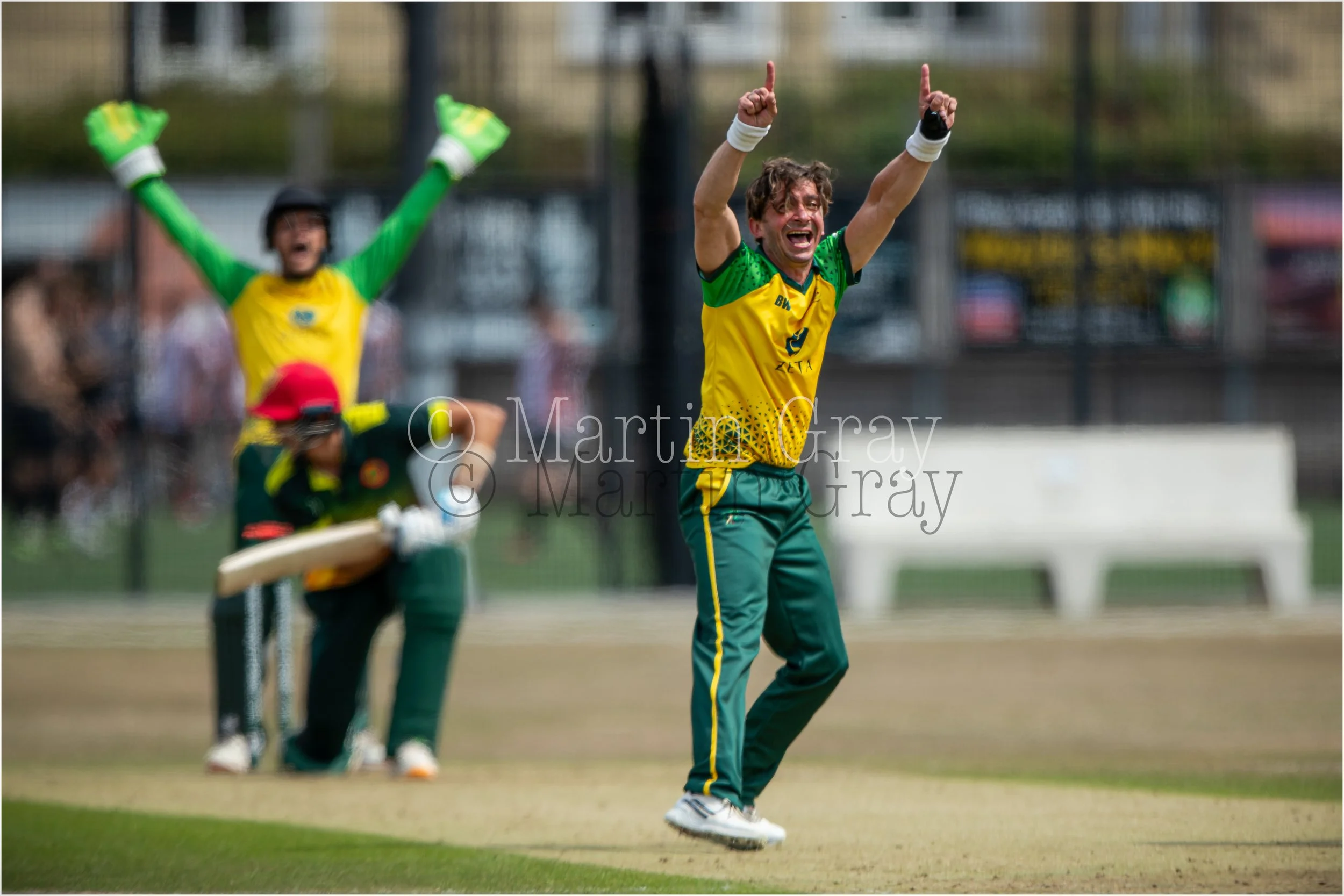 Ben Wentzel's huge appeal for lbw on centurian Stan Norman Not out.jpg