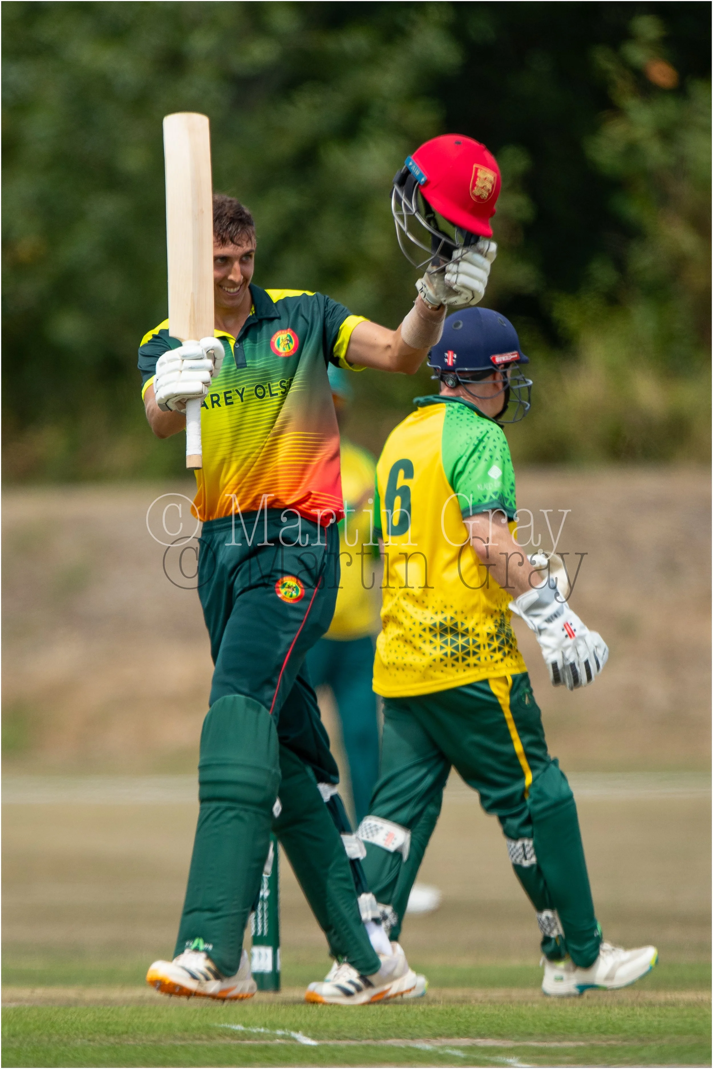 Stan Norman celebrates his century-3933.jpg