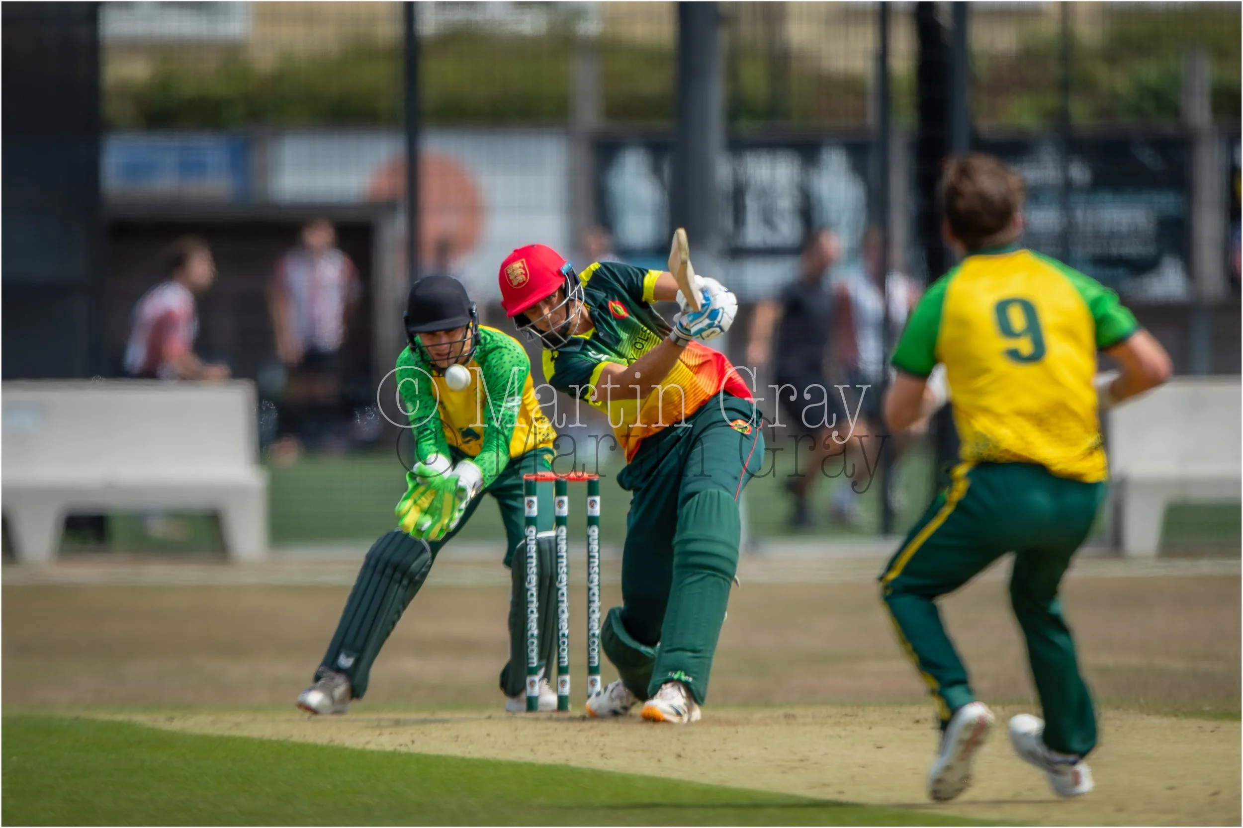 Stan Norman drives offside-3830.jpg