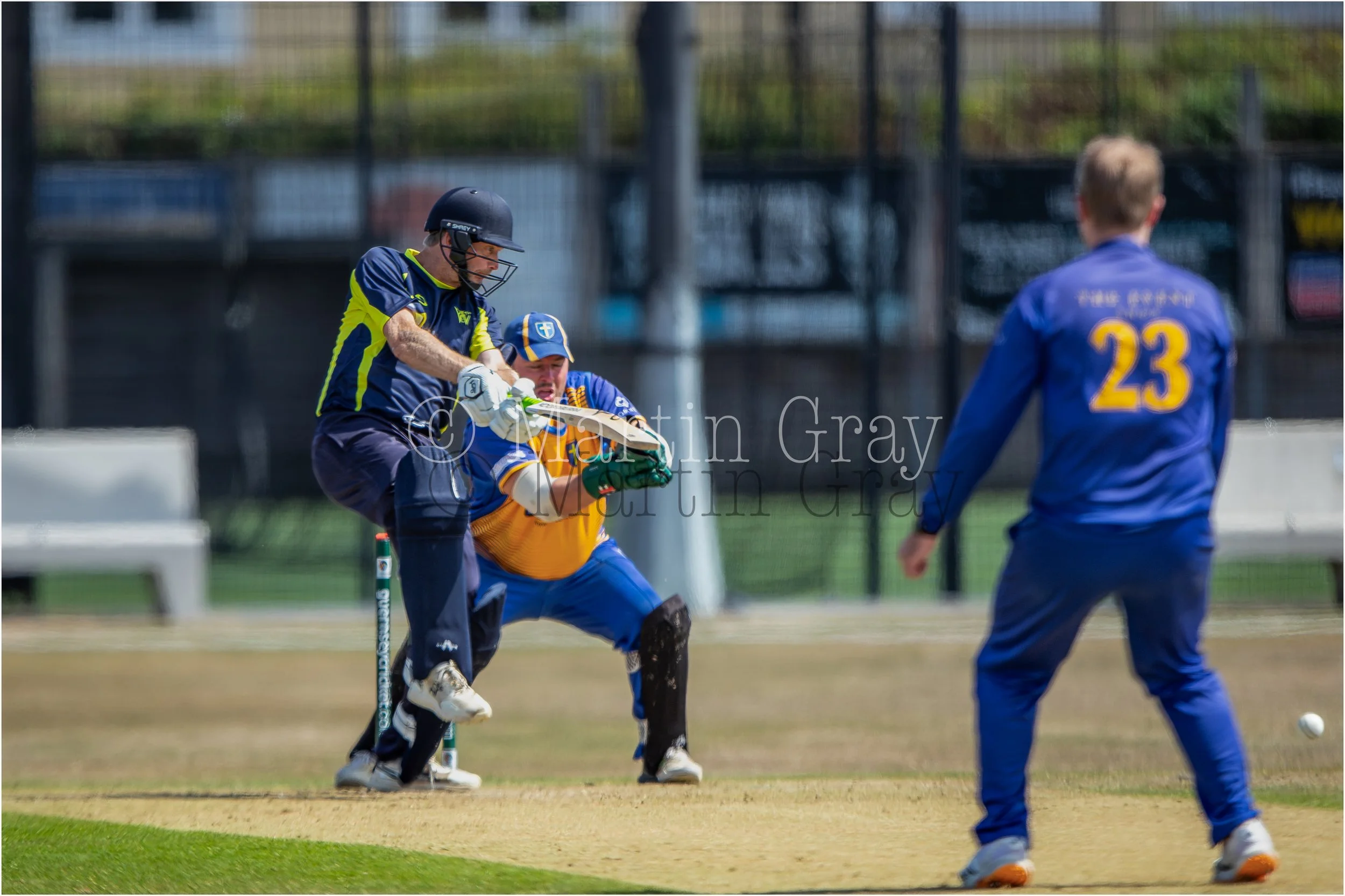 Andy Biggins cuts square-4548.jpg