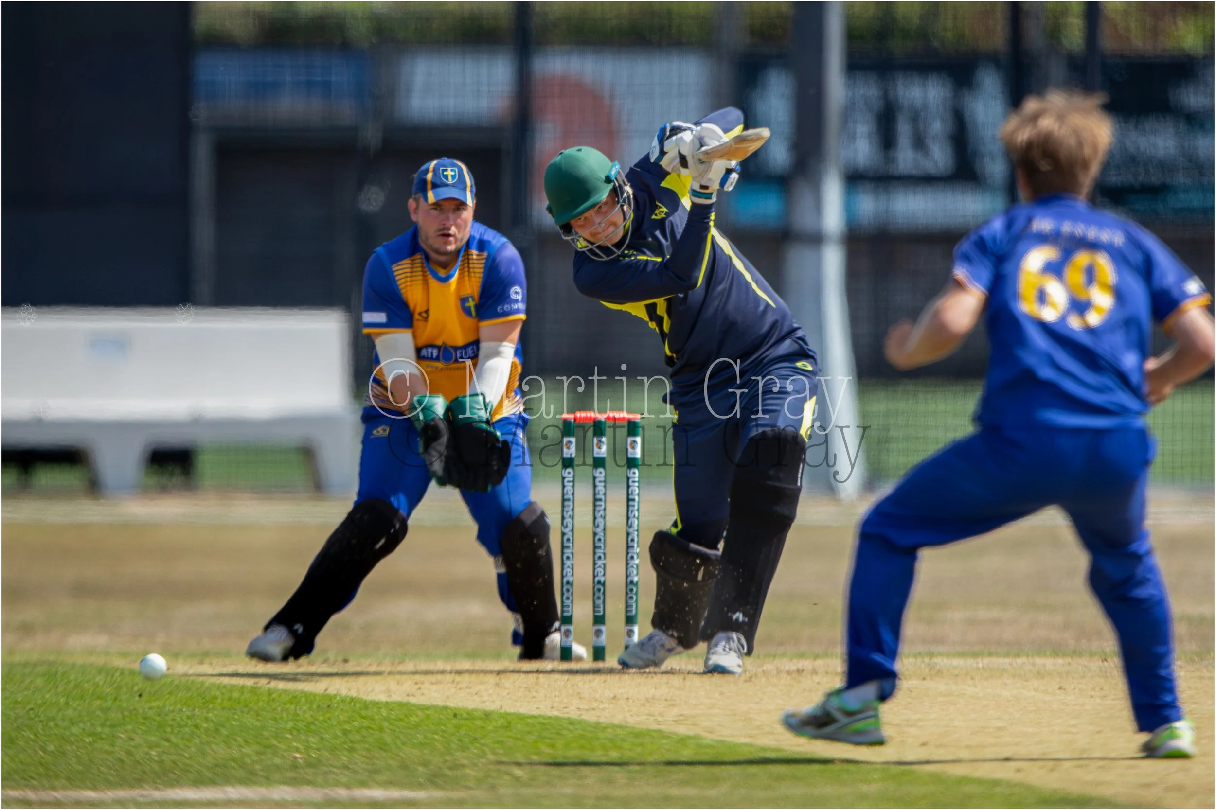 Charlie Clapham drives offside-4437.jpg