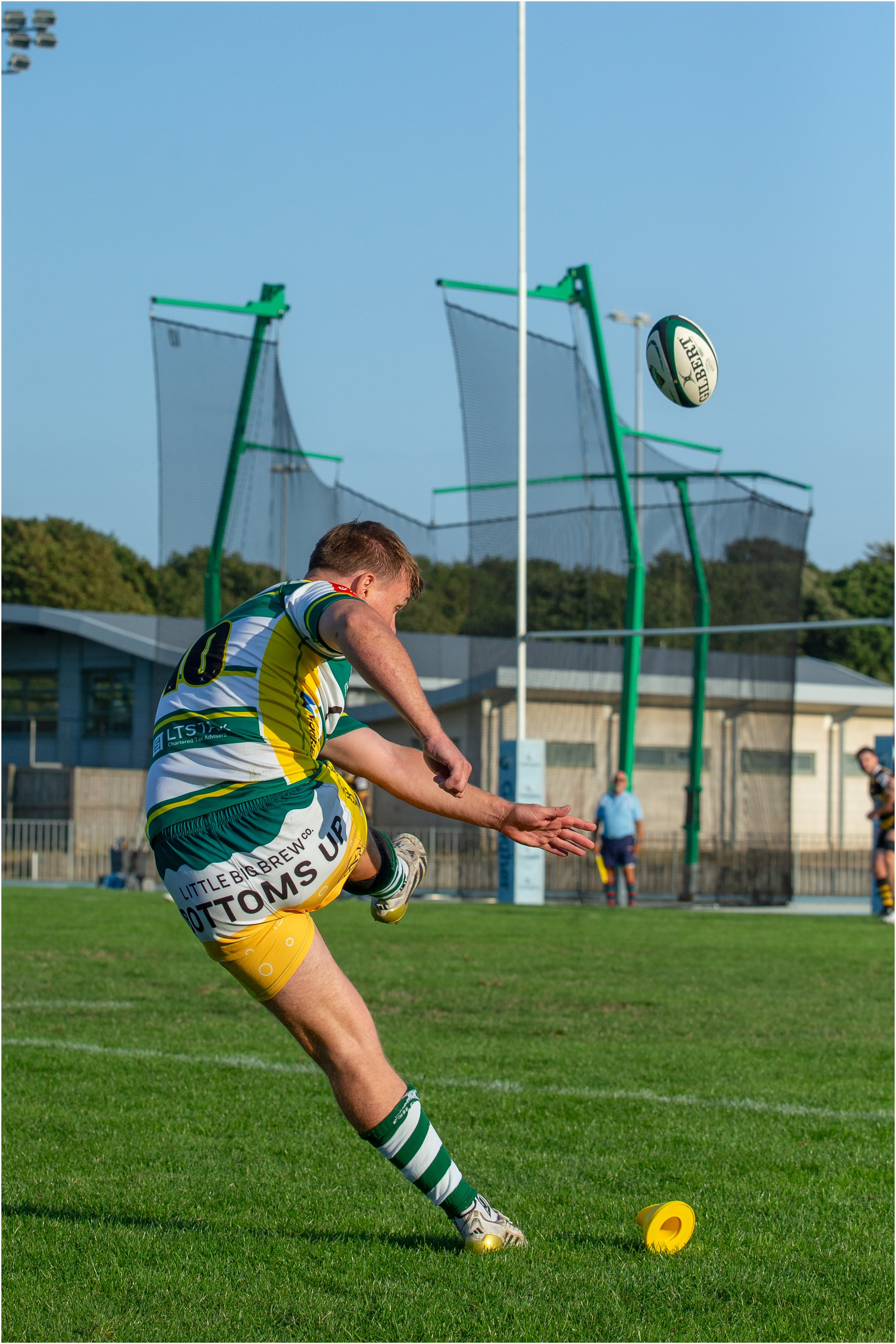 Gywn Parks conversion attempt first half-0591.jpg