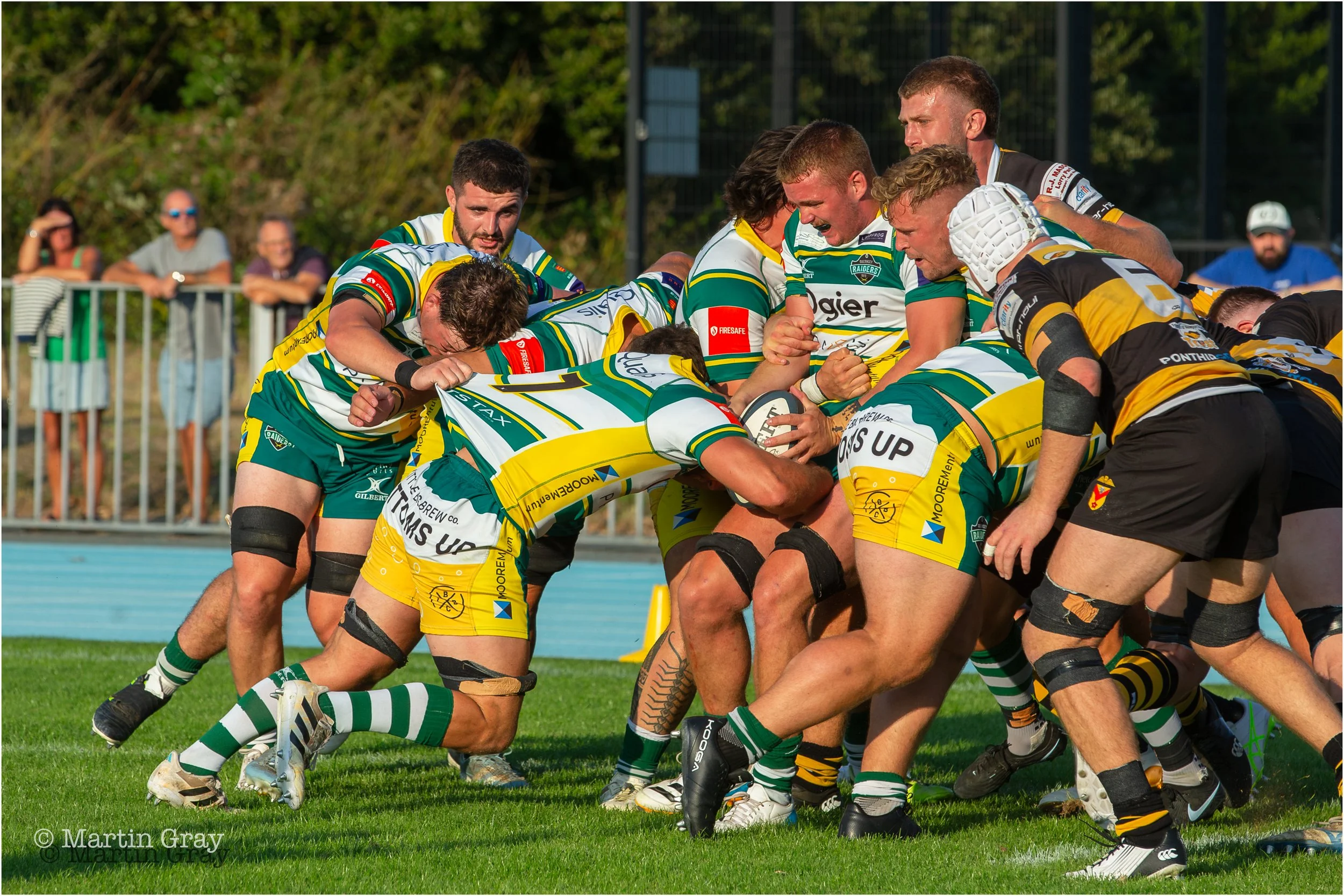 Raiders maul as they pressure the Newprt line-0601.jpg